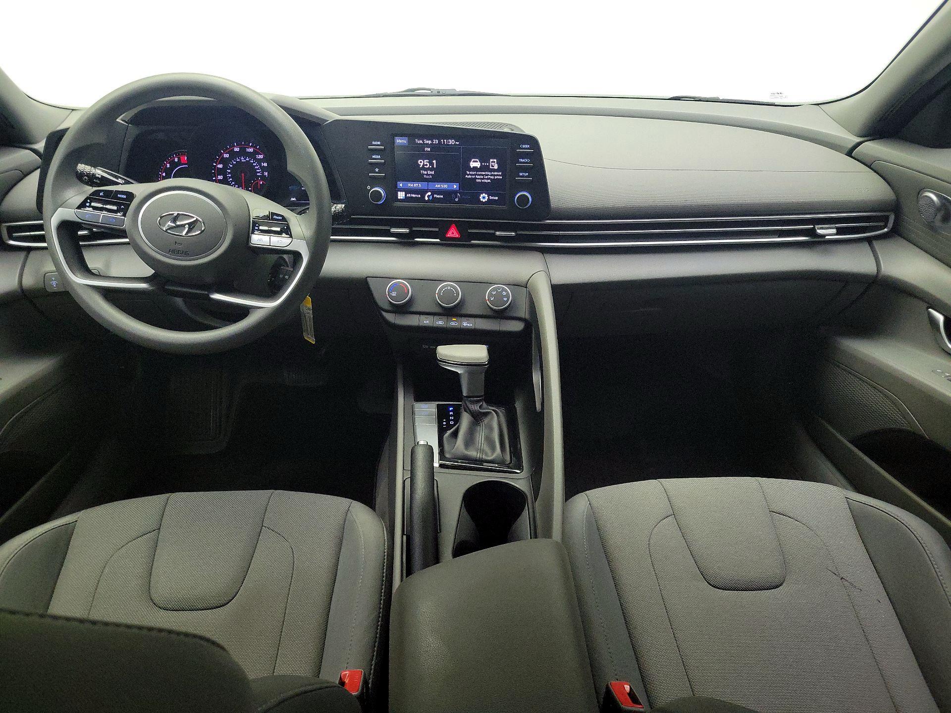 Thumbnail: 2023 Hyundai Elantra - 9