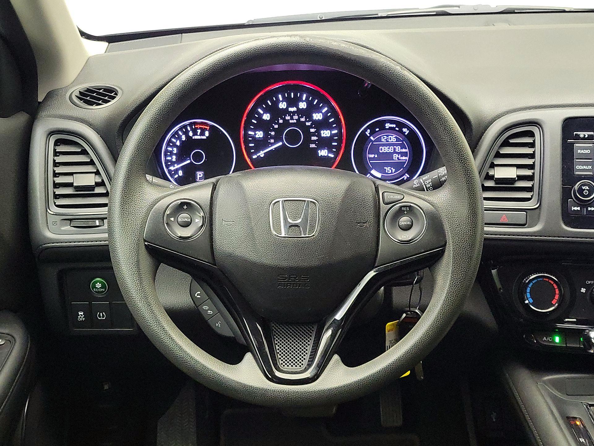 Thumbnail: 2018 Honda HR-V - 10