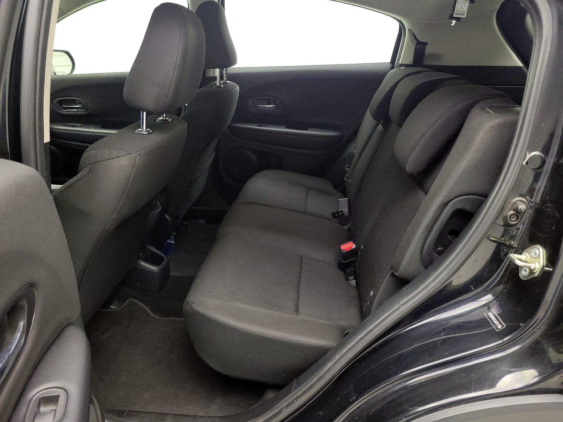 Thumbnail: 2018 Honda HR-V - 19