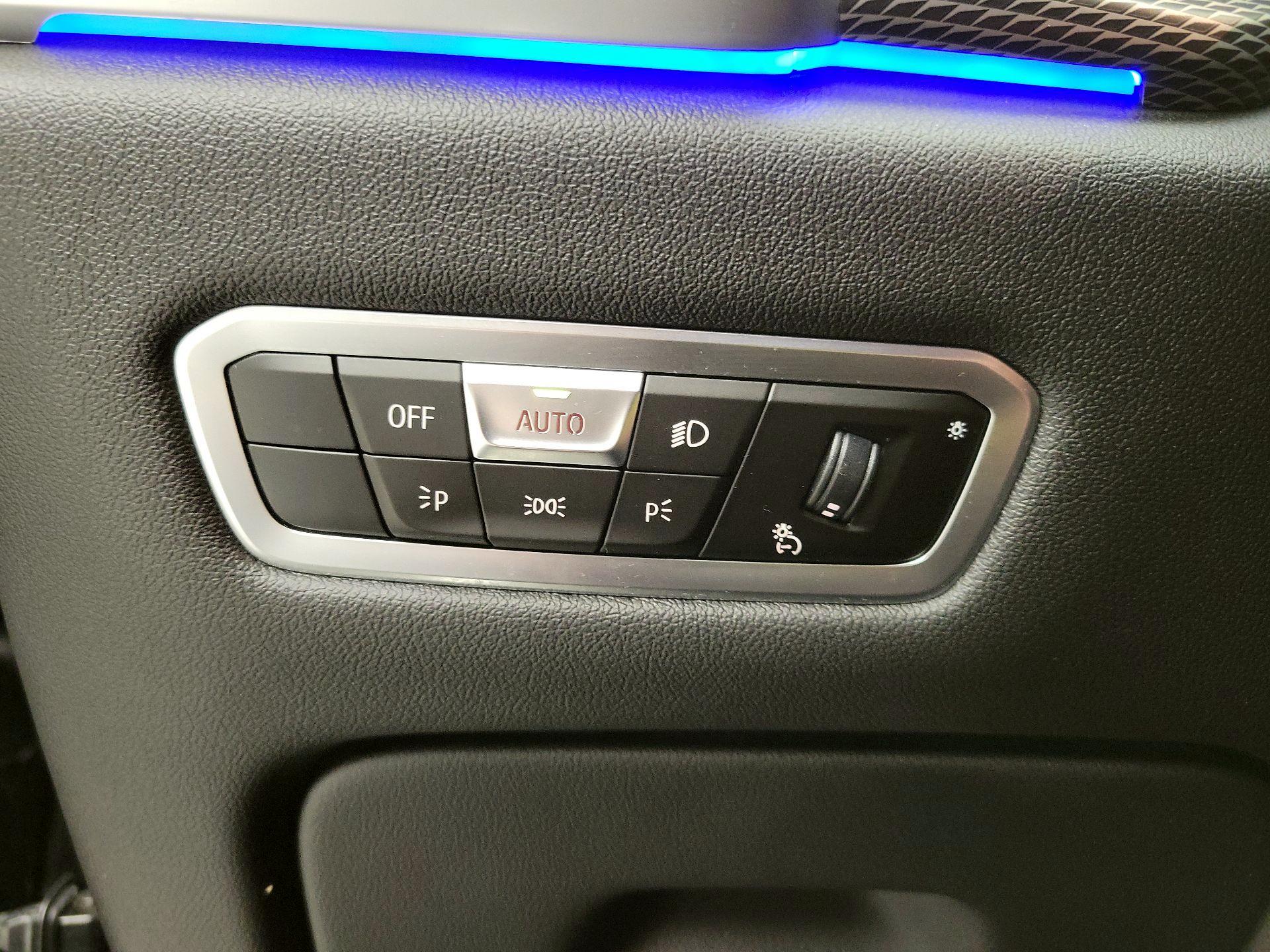 Thumbnail: 2022 BMW X6 - 13