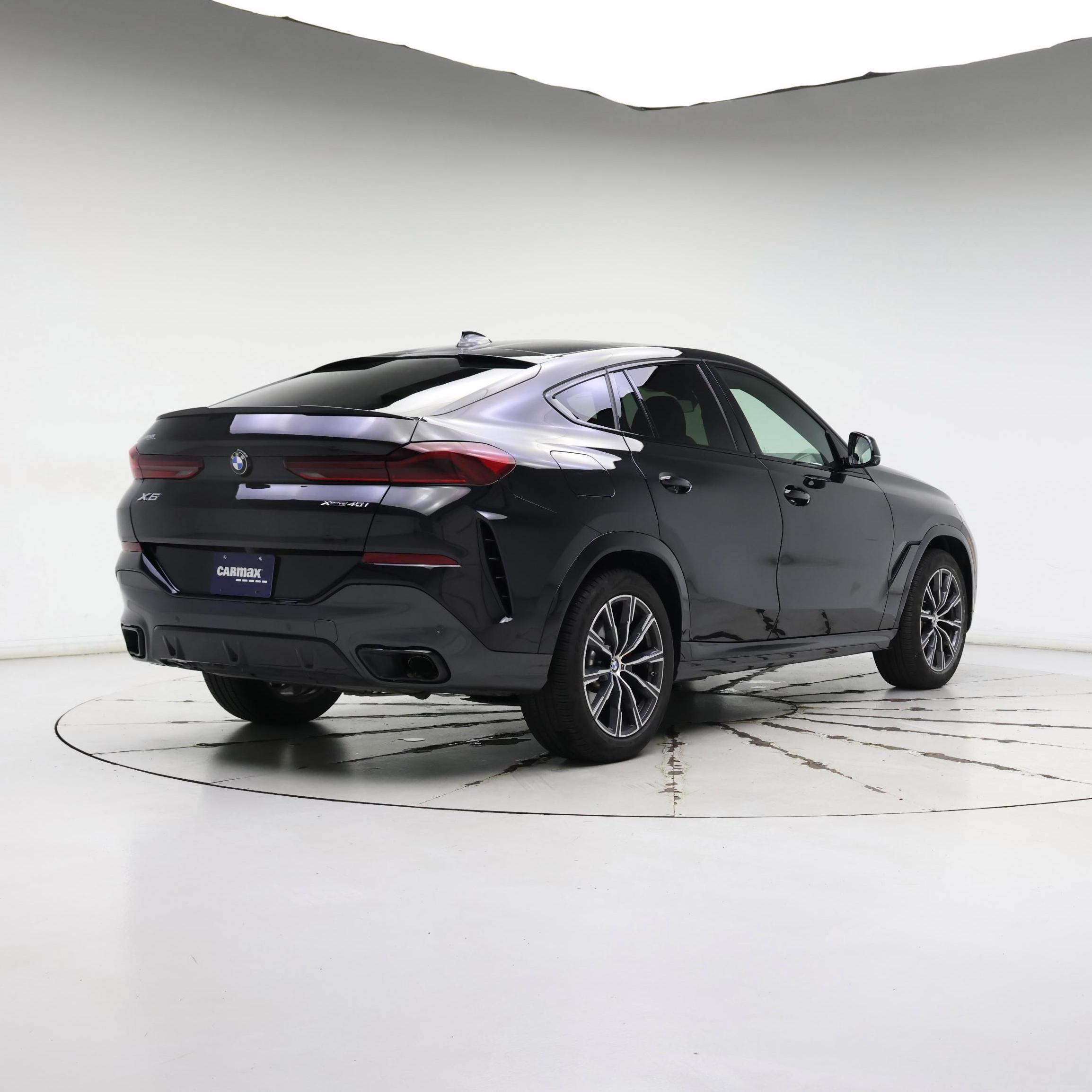 Thumbnail: 2022 BMW X6 - 8