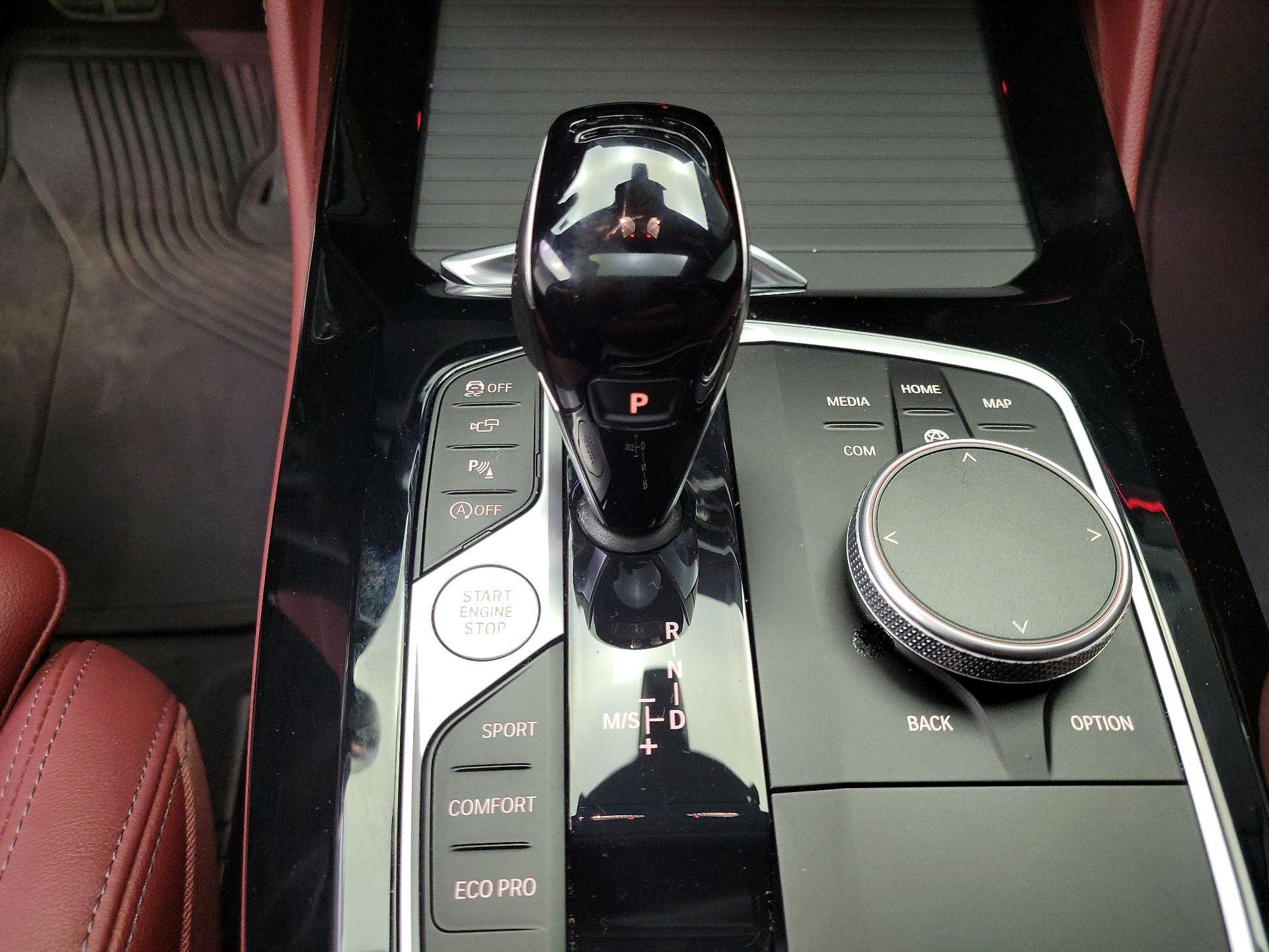 Thumbnail: 2023 BMW X4 - 16