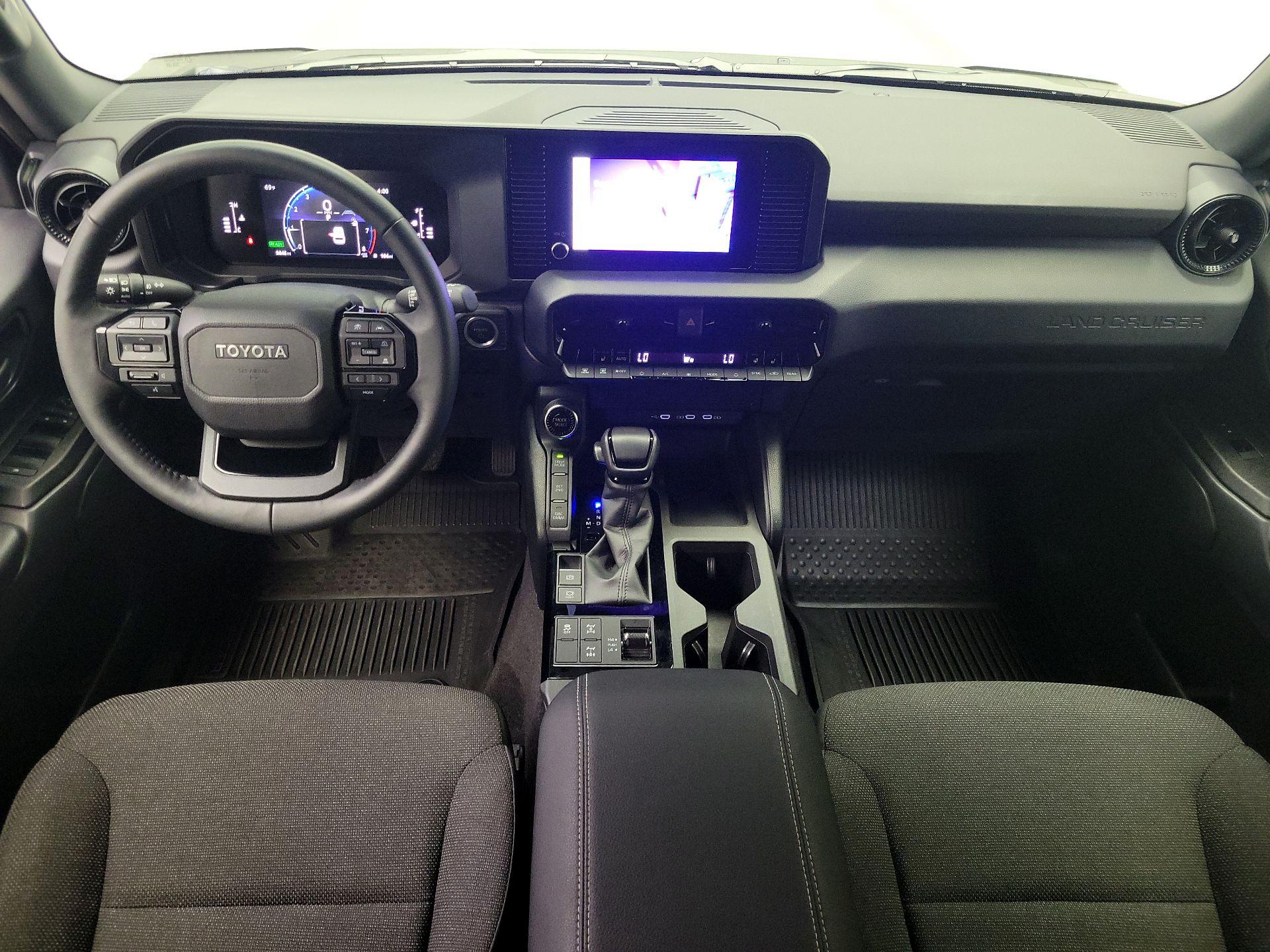 Thumbnail: 2025 Toyota Land Cruiser - 9
