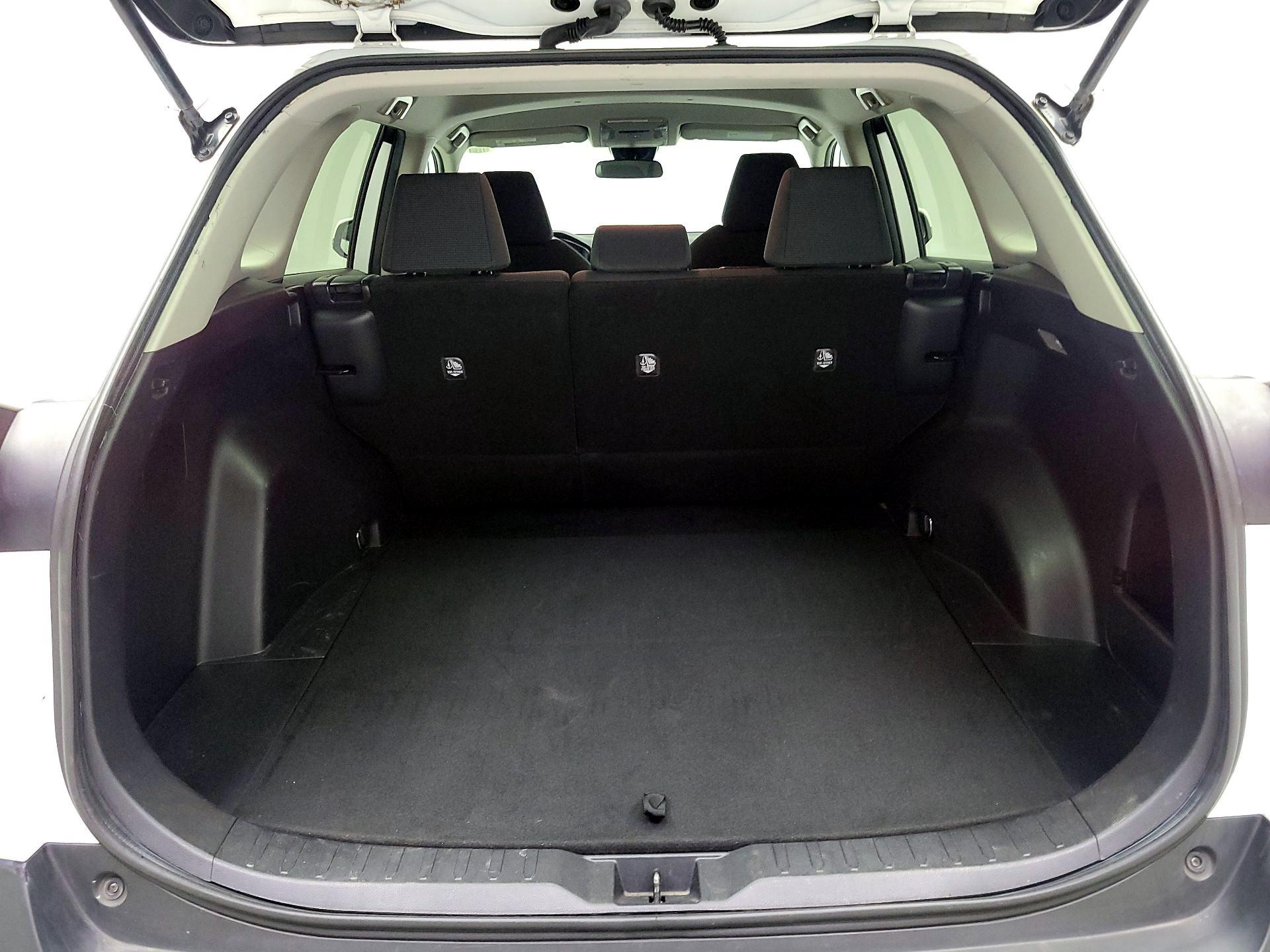 Thumbnail: 2021 Toyota RAV4 - 20