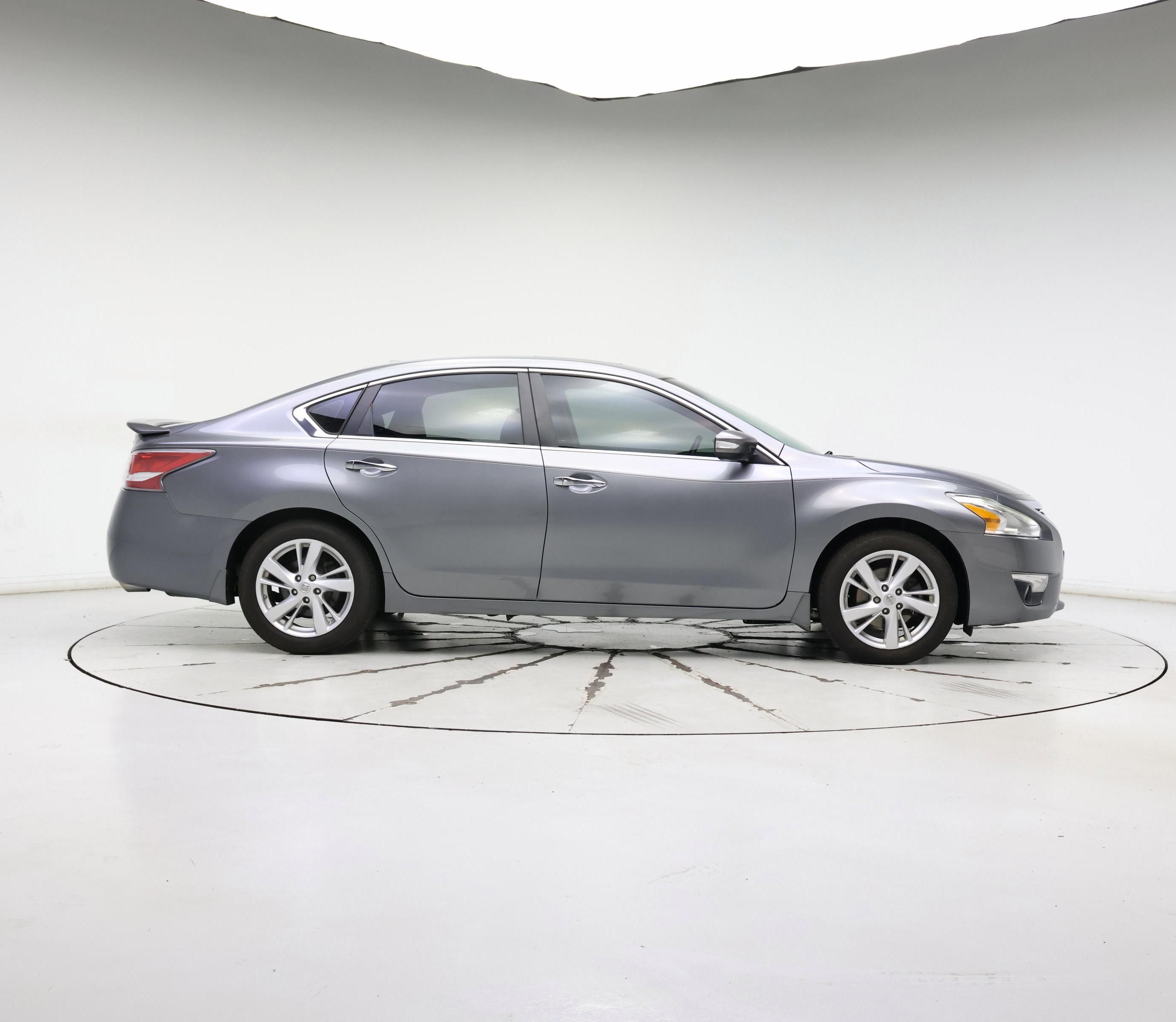 Thumbnail: 2015 Nissan Altima - 7