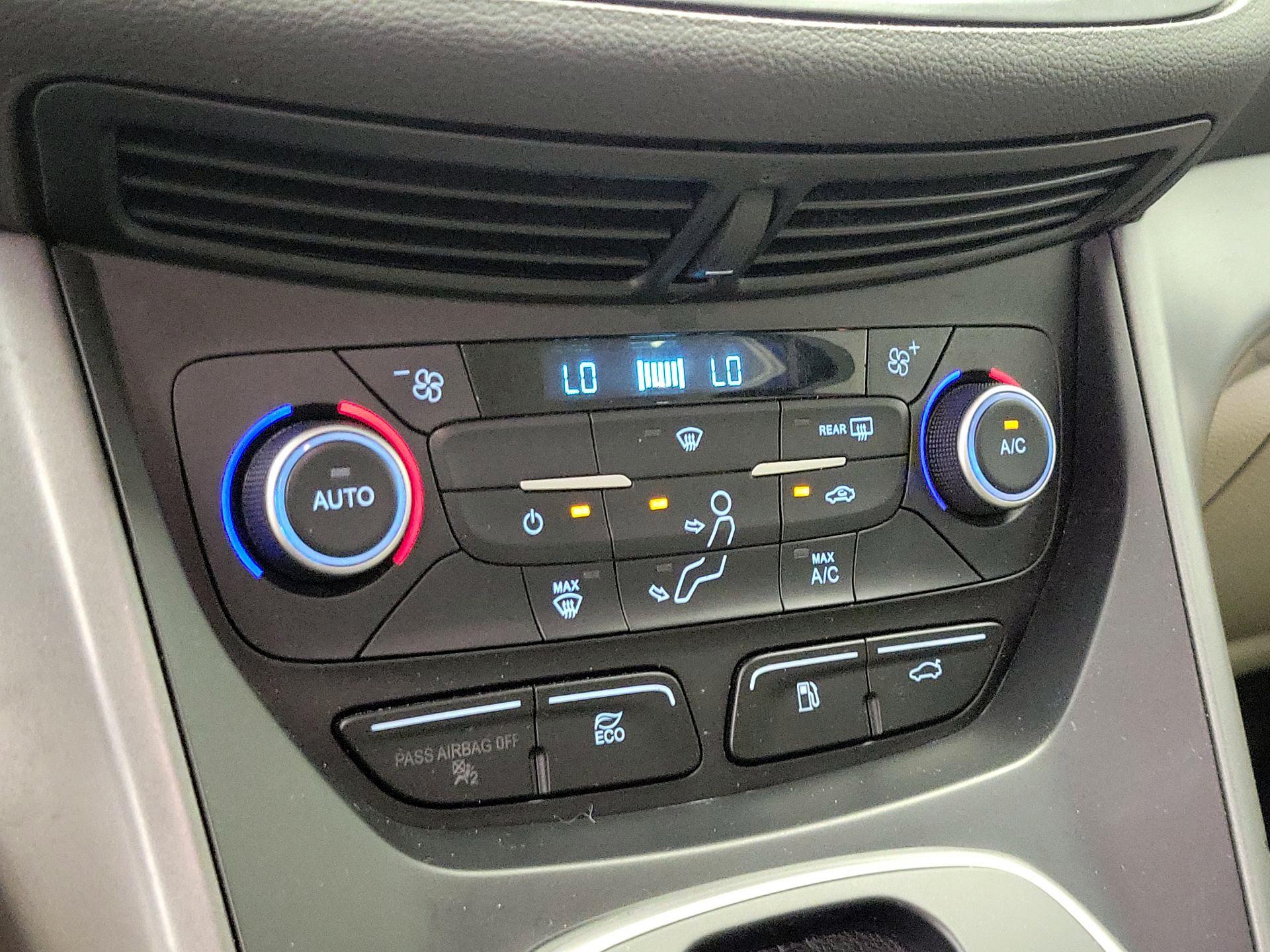 Thumbnail: 2017 Ford C-Max - 17