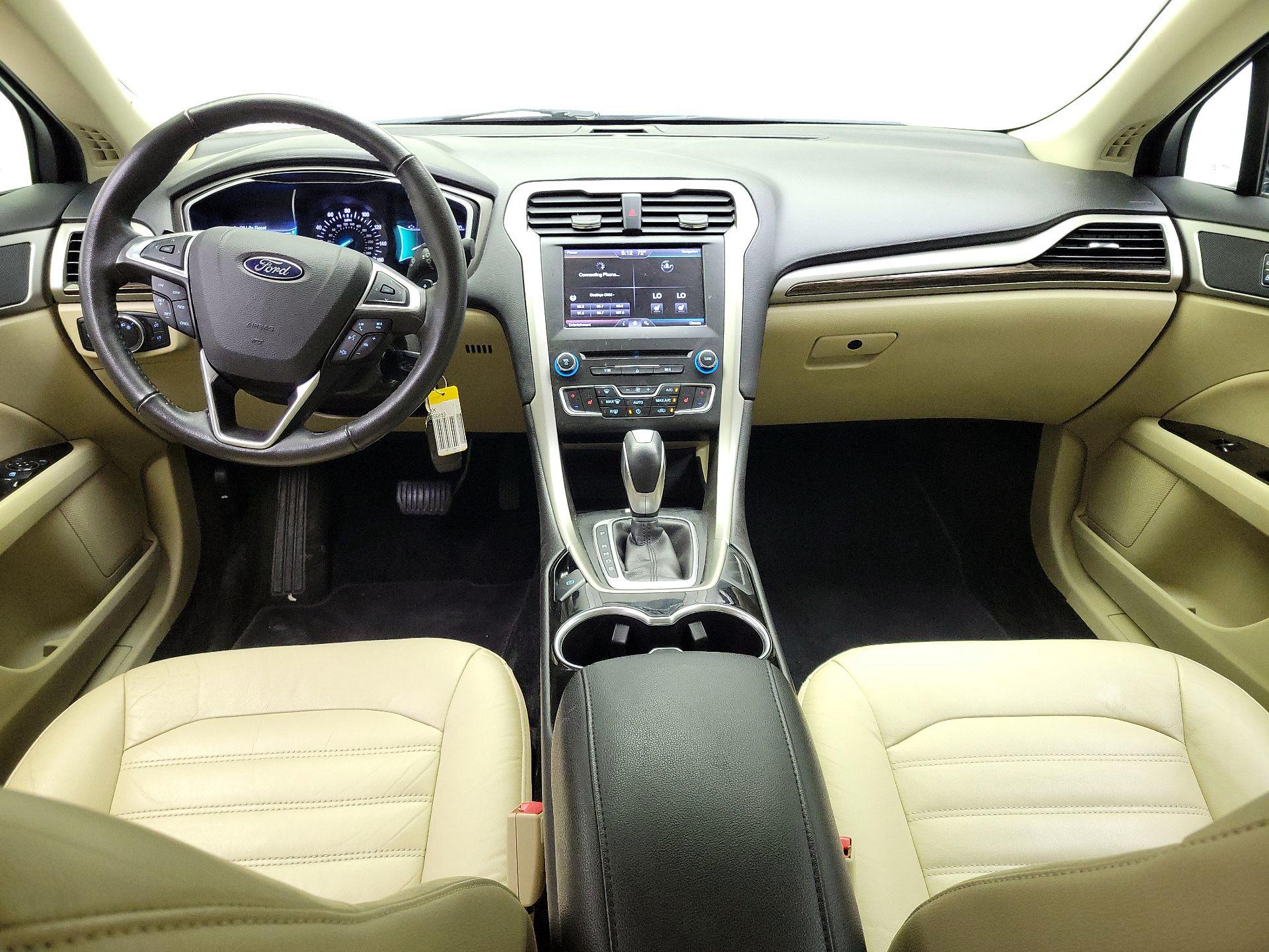 Thumbnail: 2016 Ford Fusion - 9