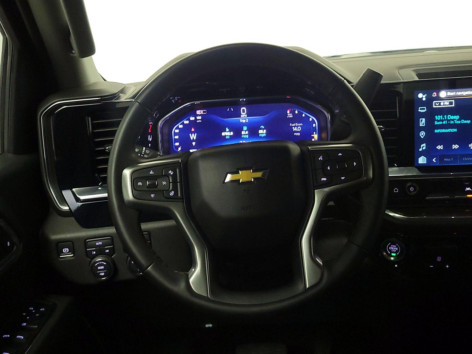 Thumbnail: 2025 Chevrolet Silverado 1500 - 10