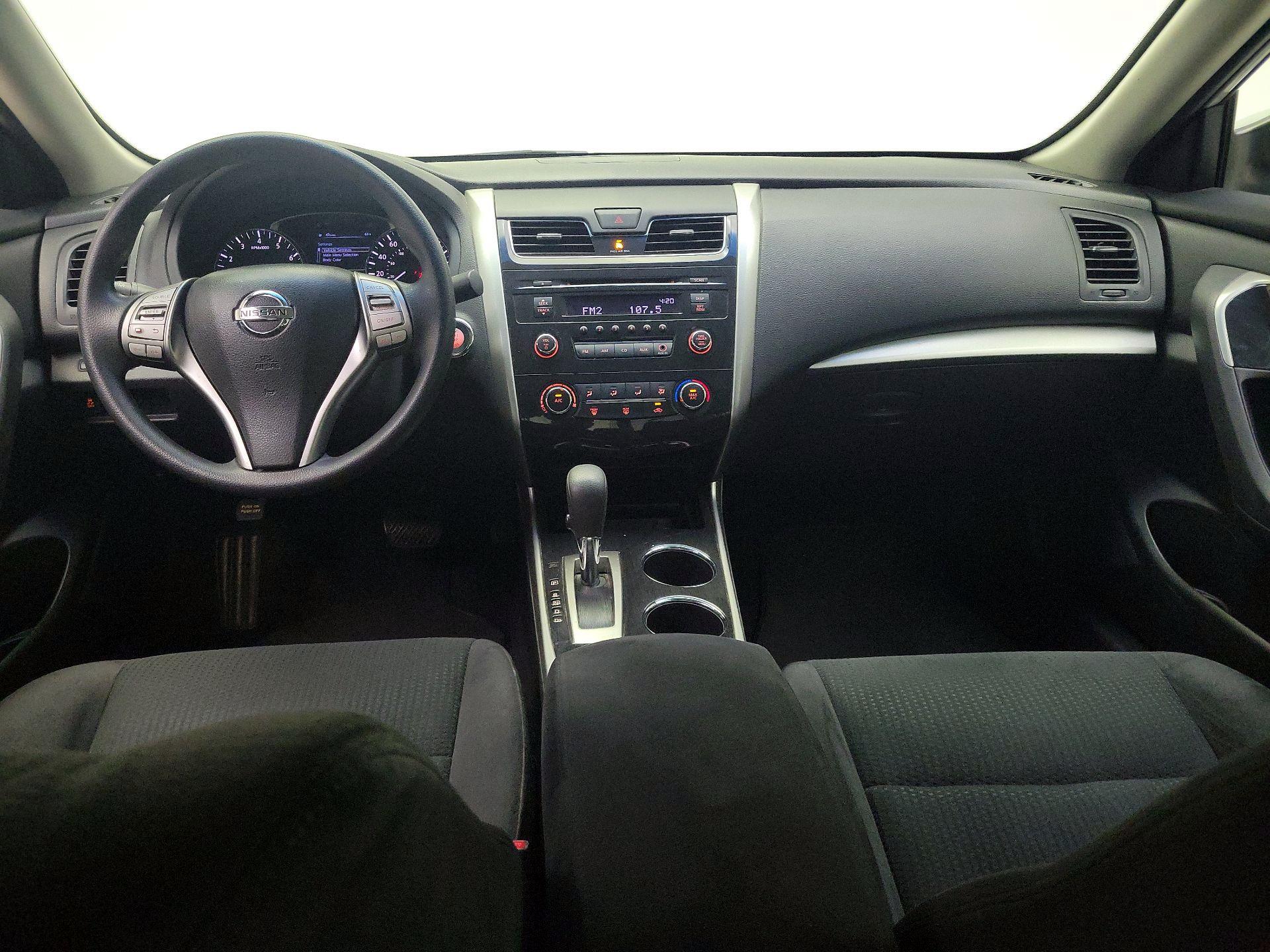 Thumbnail: 2014 Nissan Altima - 9