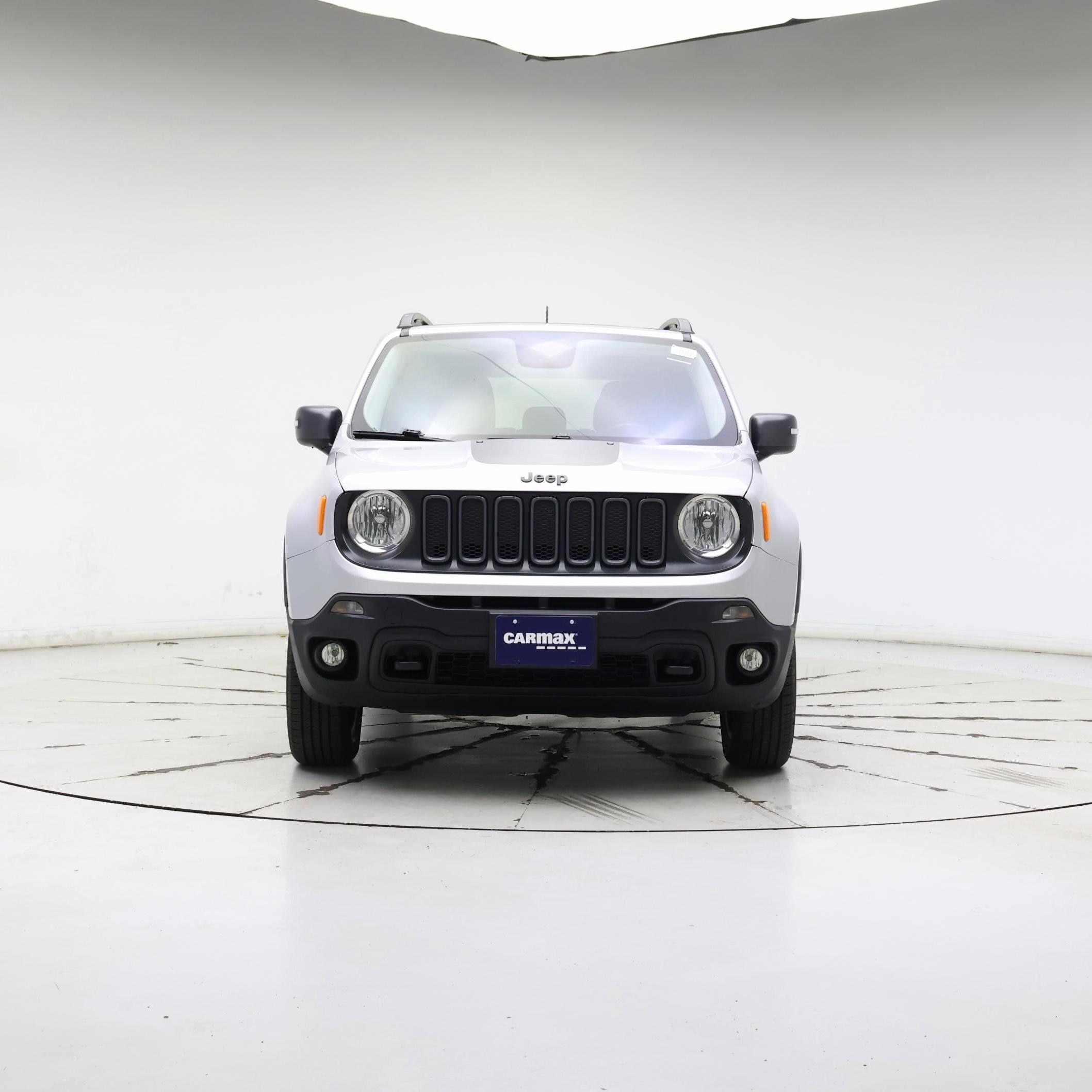 Thumbnail: 2016 Jeep Renegade - 5