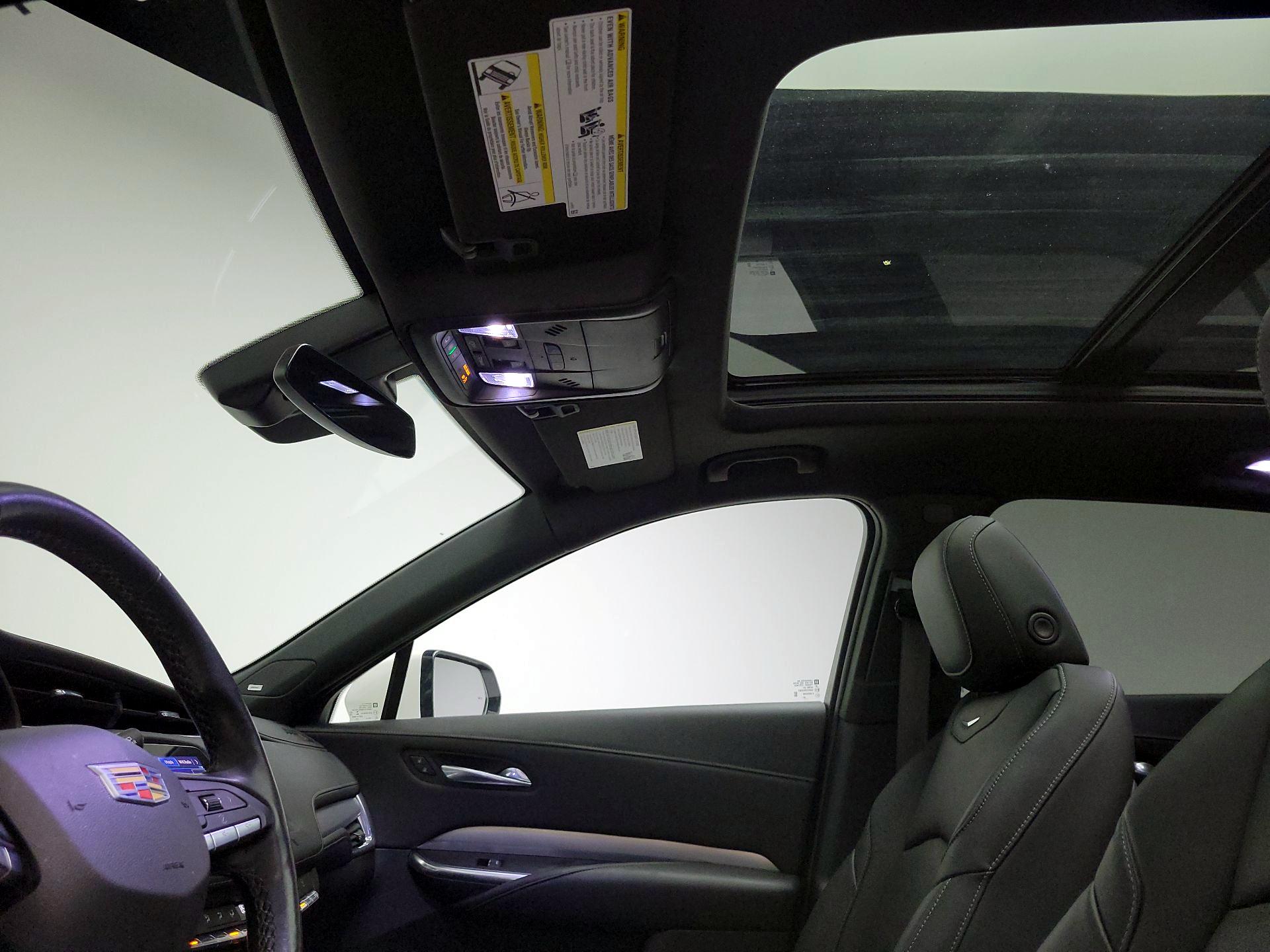 Thumbnail: 2021 Cadillac XT4 - 20