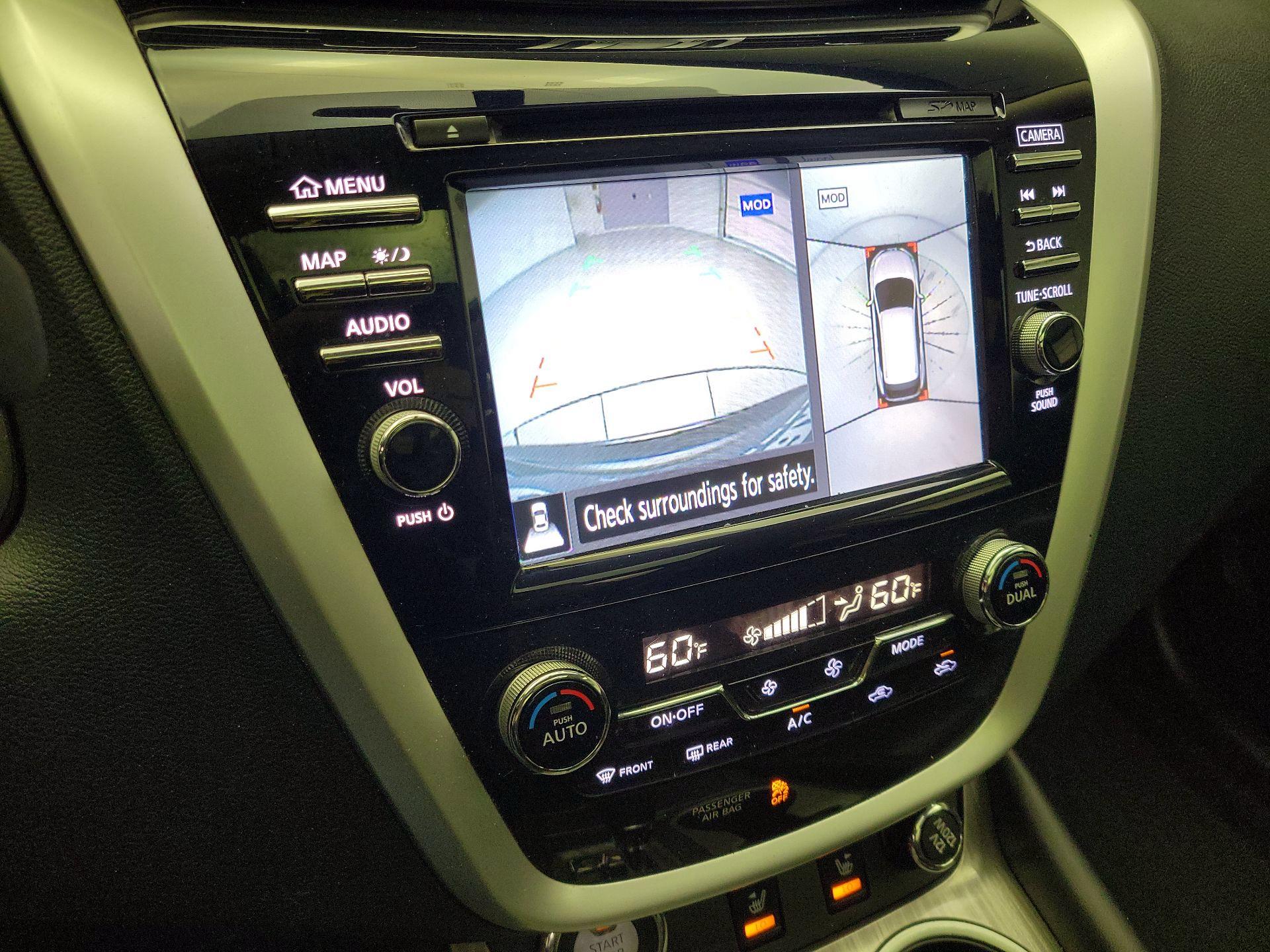 Thumbnail: 2015 Nissan Murano - 15