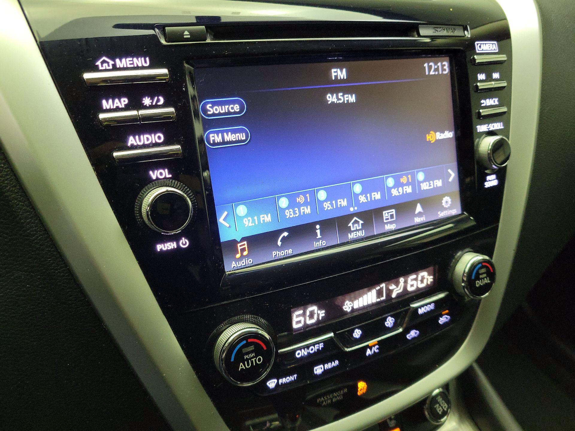 Thumbnail: 2015 Nissan Murano - 16