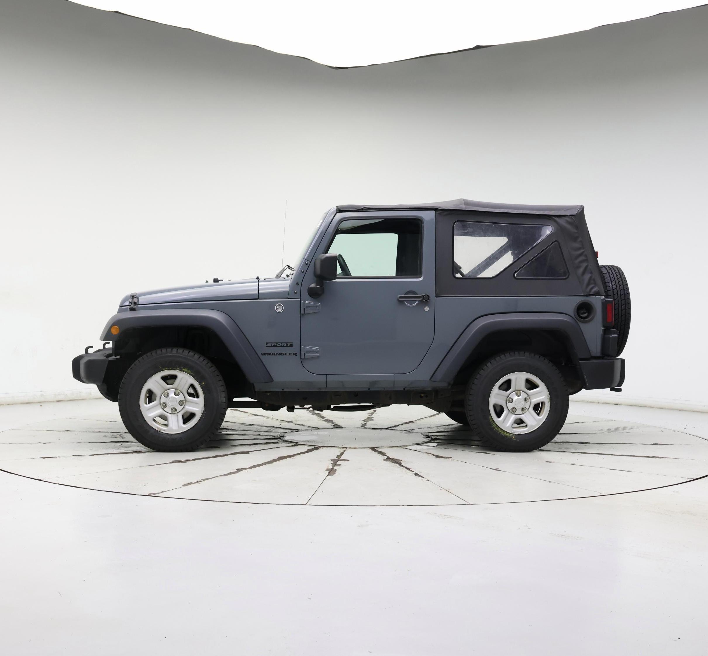 Thumbnail: 2014 Jeep Wrangler - 3
