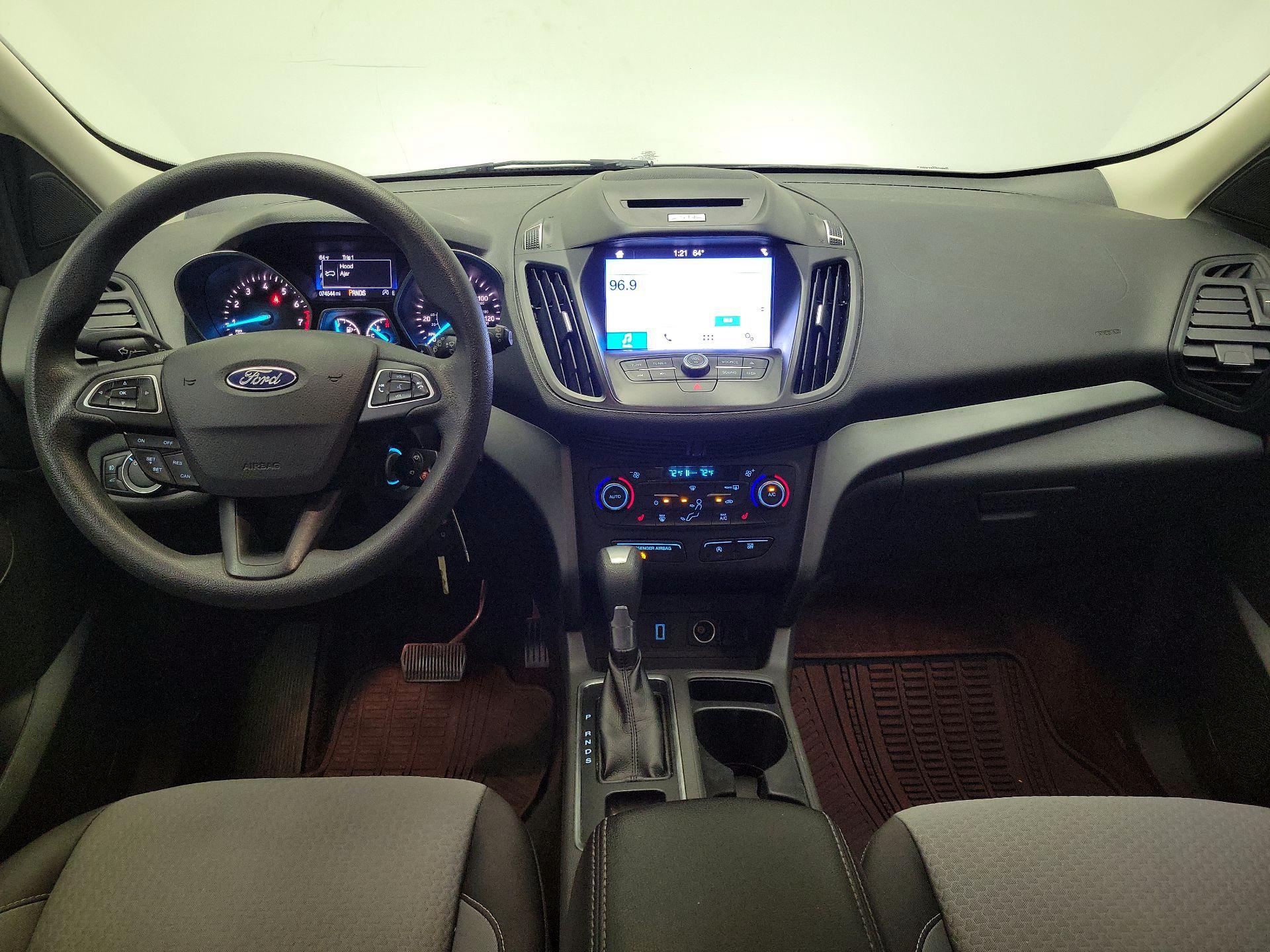 Thumbnail: 2017 Ford Escape - 9
