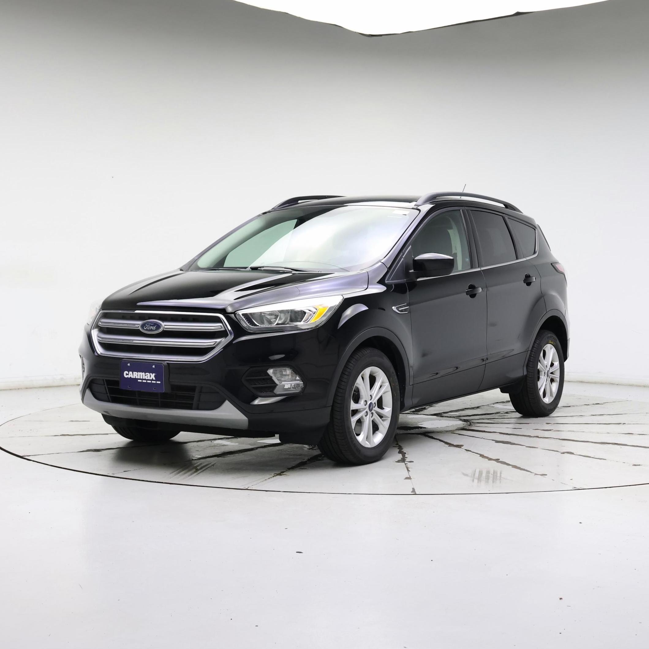 Thumbnail: 2017 Ford Escape - 4