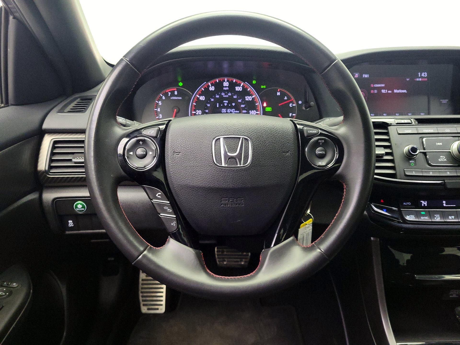Thumbnail: 2017 Honda Accord - 10