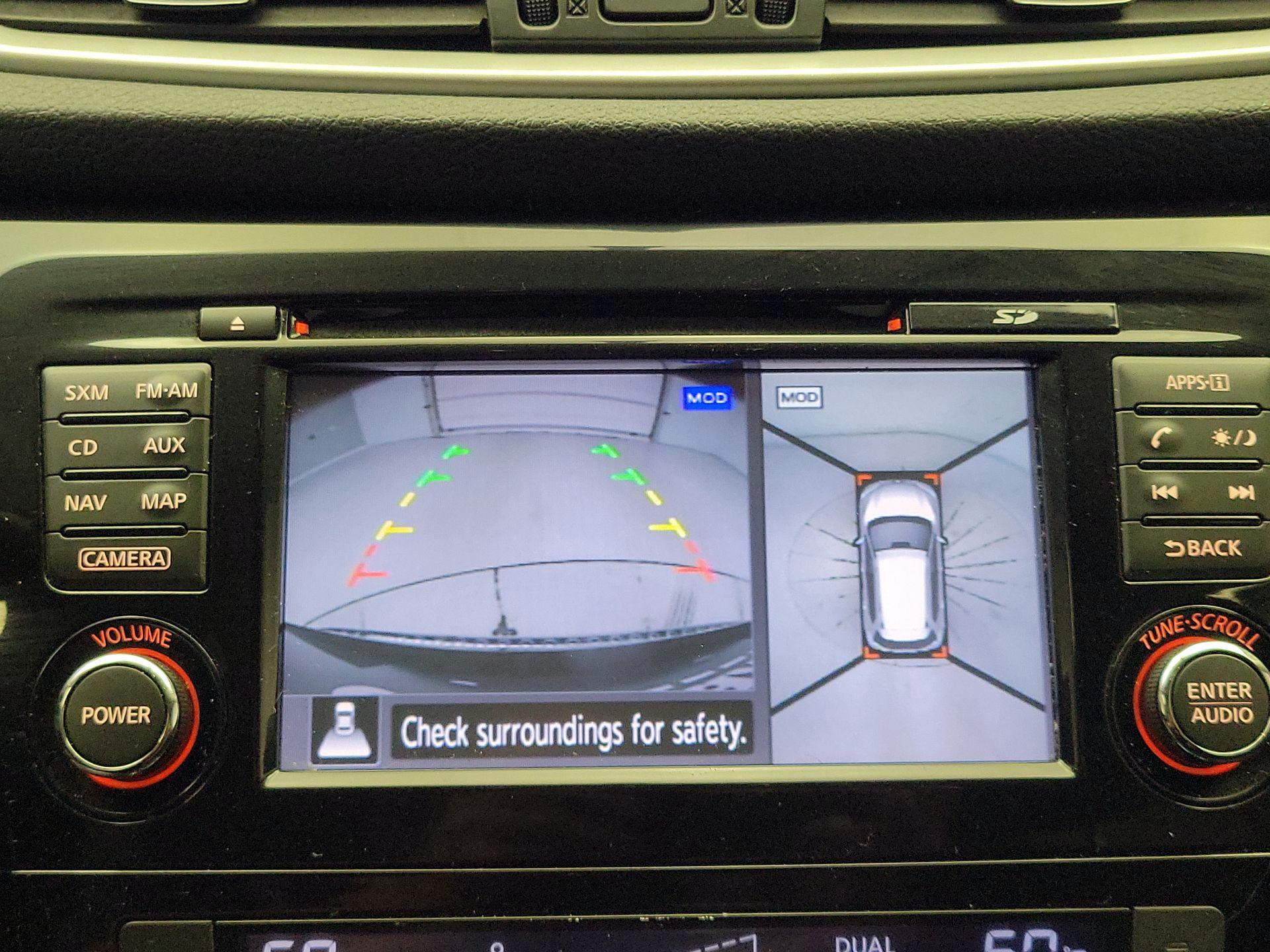 Thumbnail: 2015 Nissan Rogue - 15