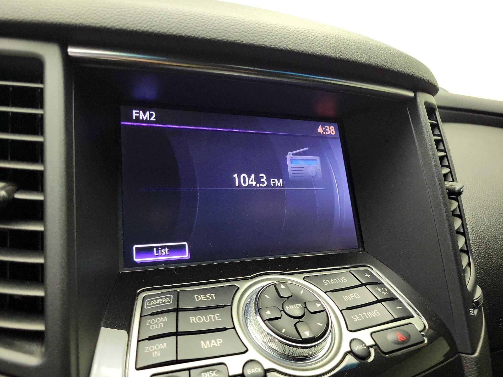 Thumbnail: 2015 INFINITI QX70 - 15