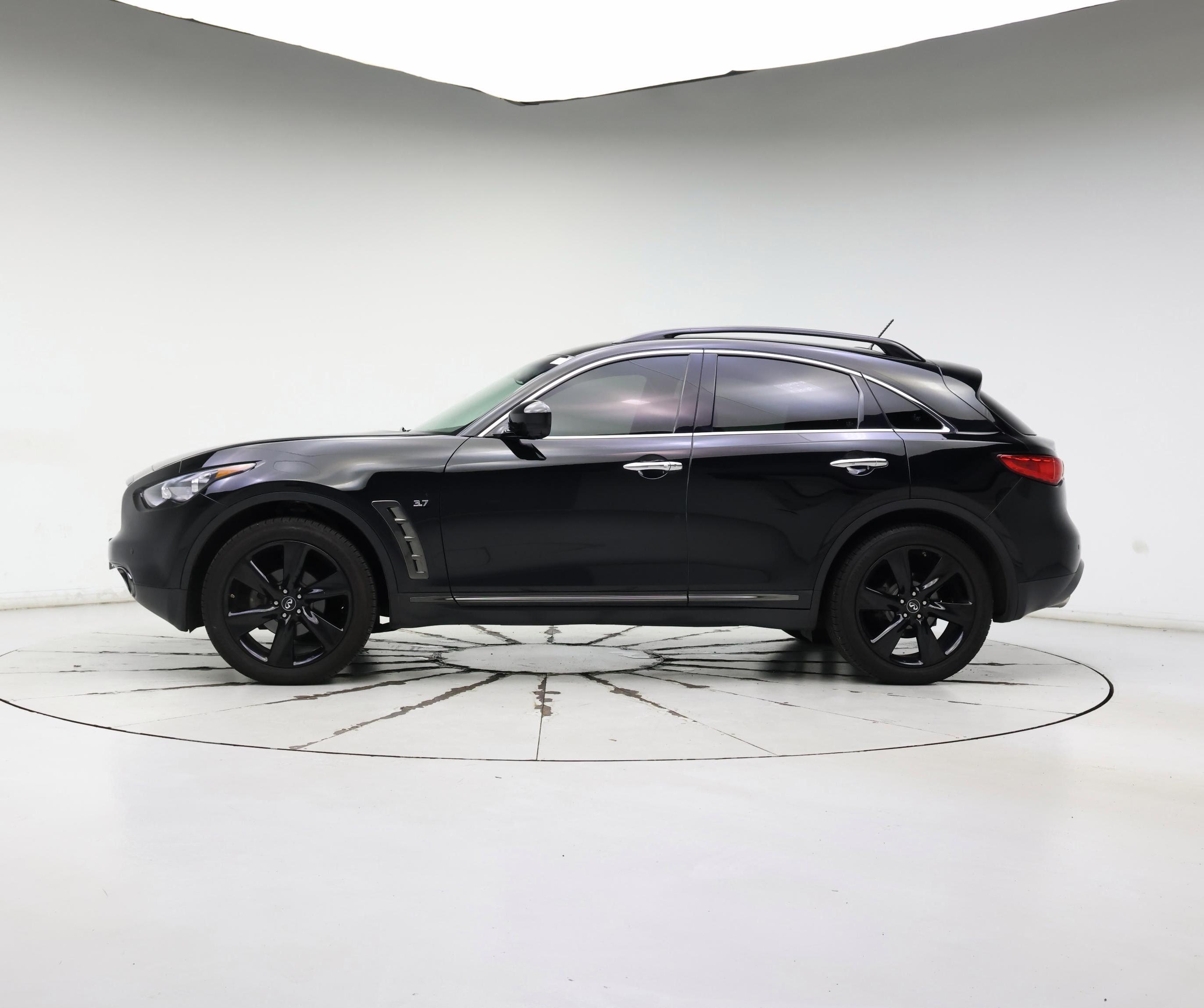 Thumbnail: 2015 INFINITI QX70 - 3