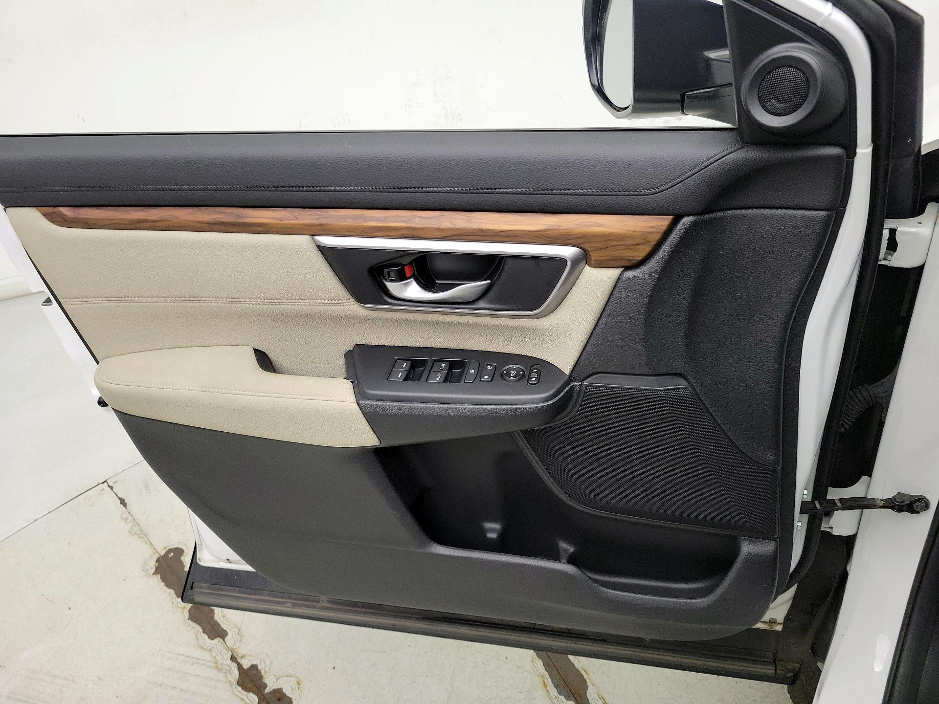 Thumbnail: 2019 Honda CR-V - 12