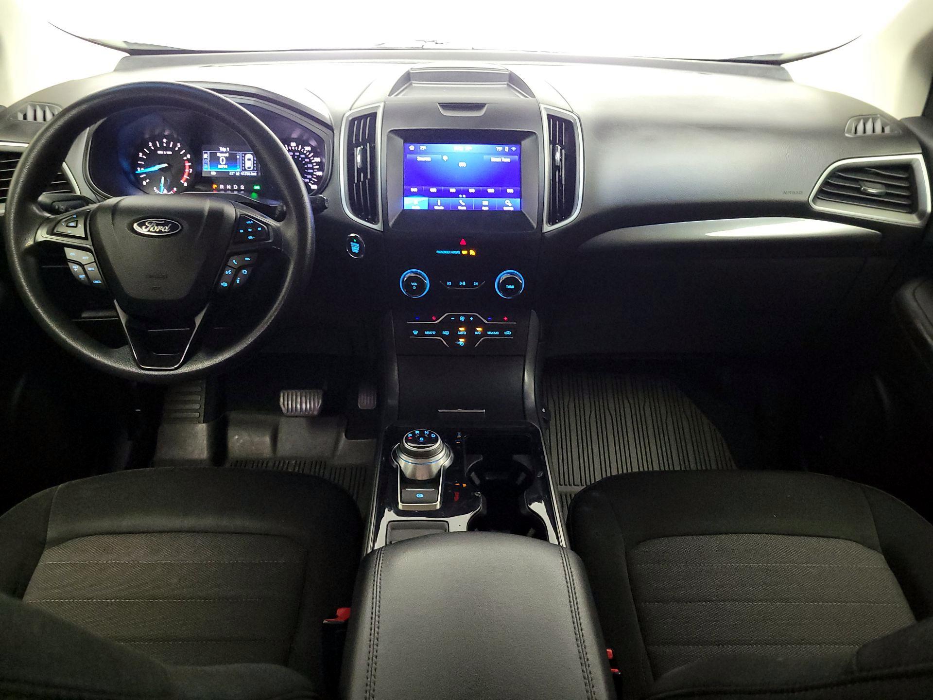 Thumbnail: 2020 Ford Edge - 9