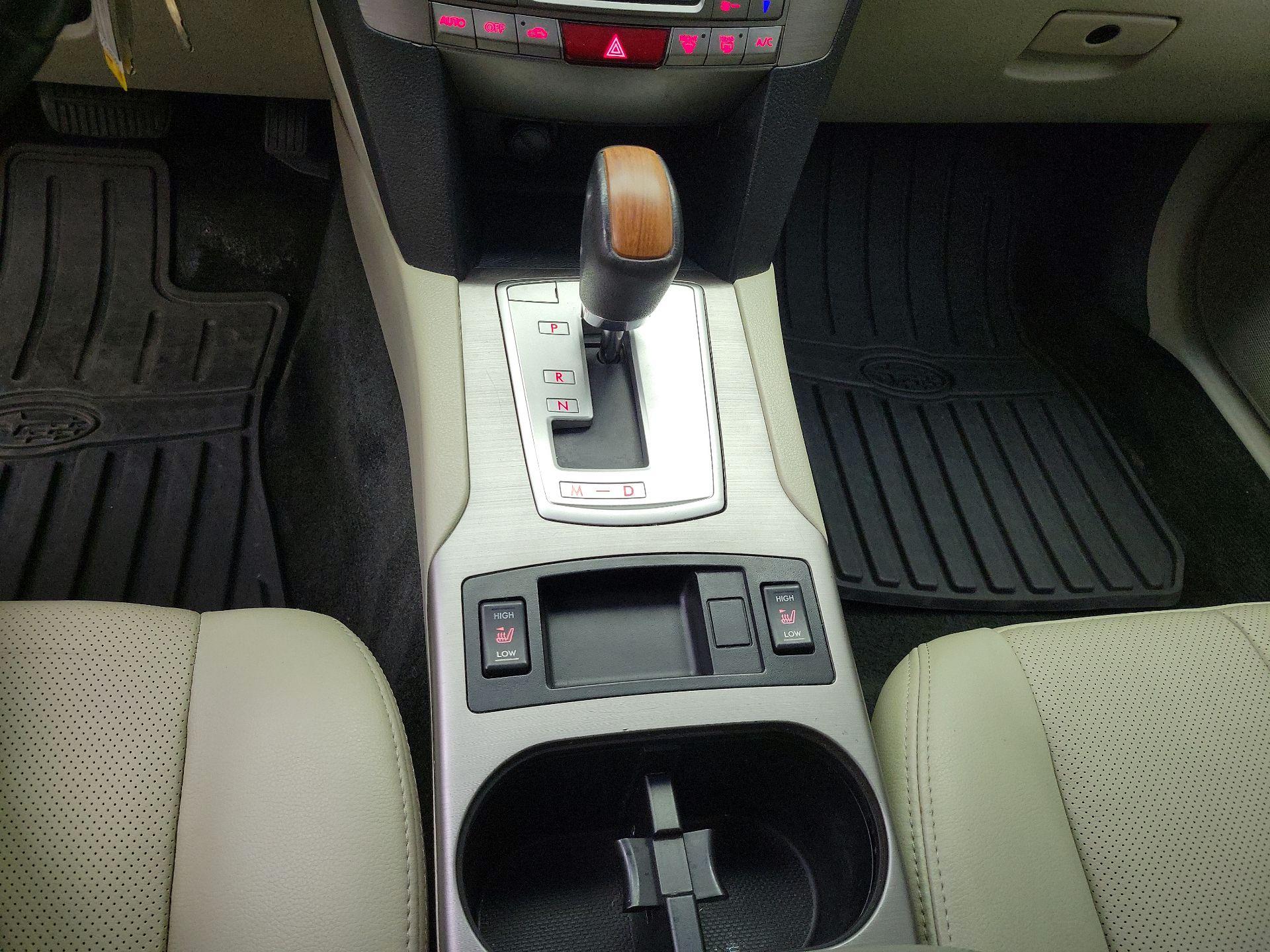Thumbnail: 2014 Subaru Outback - 17