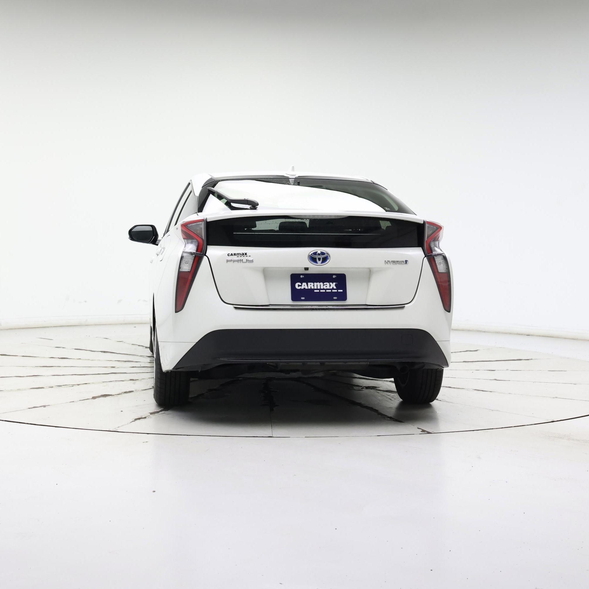 Thumbnail: 2016 Toyota Prius - 6