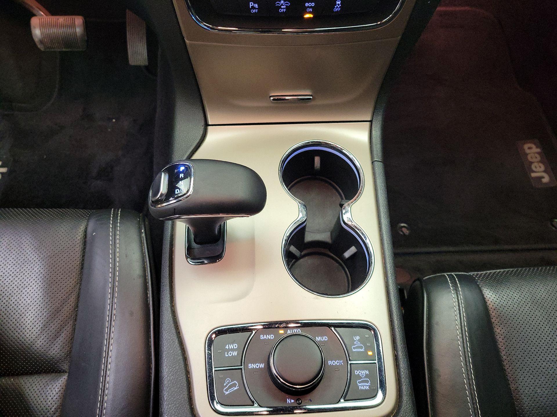 Thumbnail: 2014 Jeep Grand Cherokee - 18
