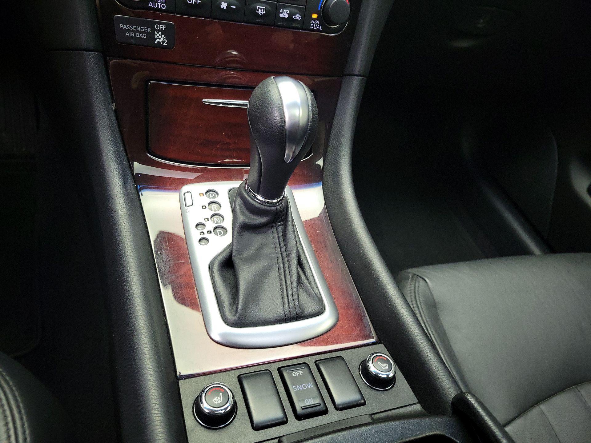 Thumbnail: 2016 INFINITI QX50 - 16