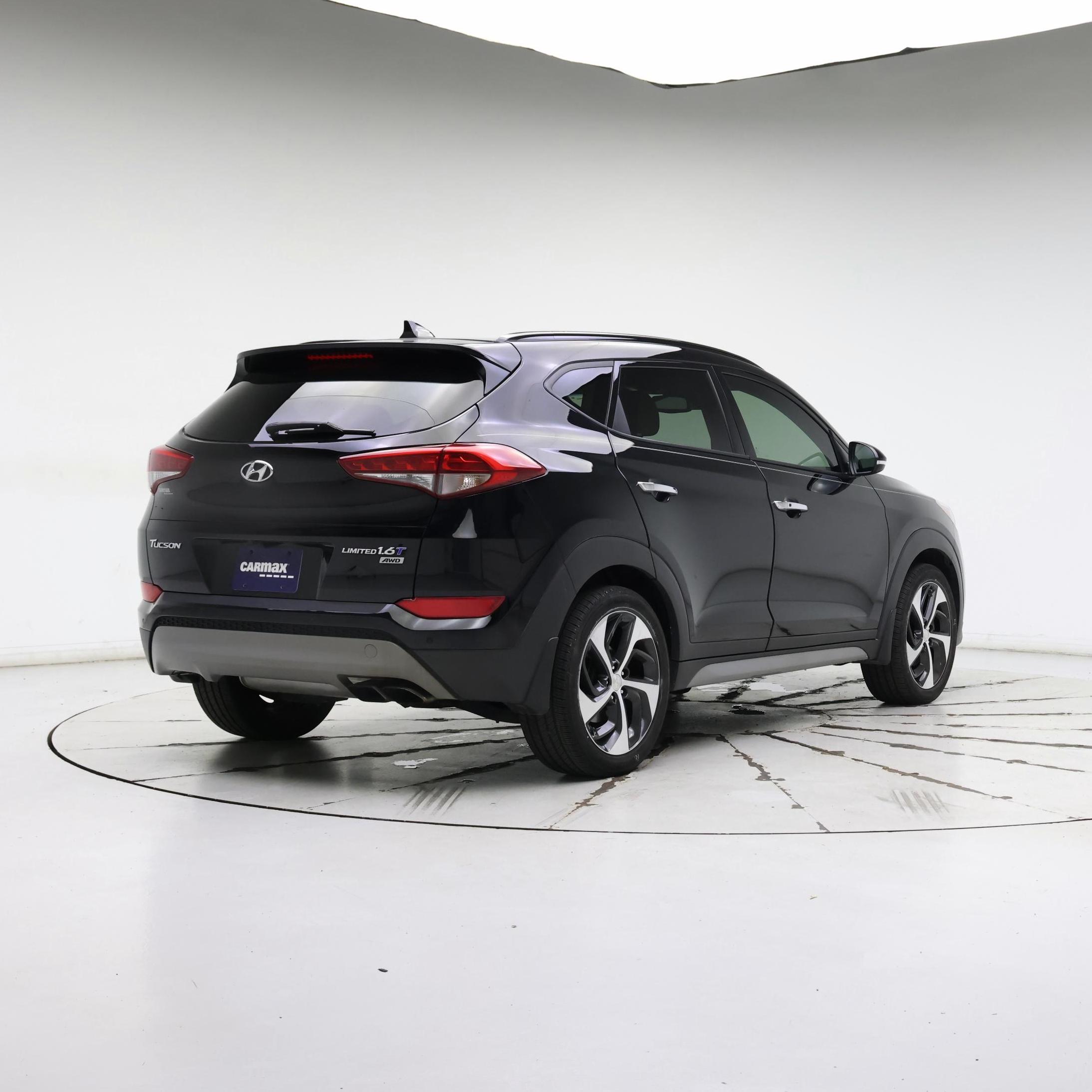 Thumbnail: 2018 Hyundai Tucson - 8