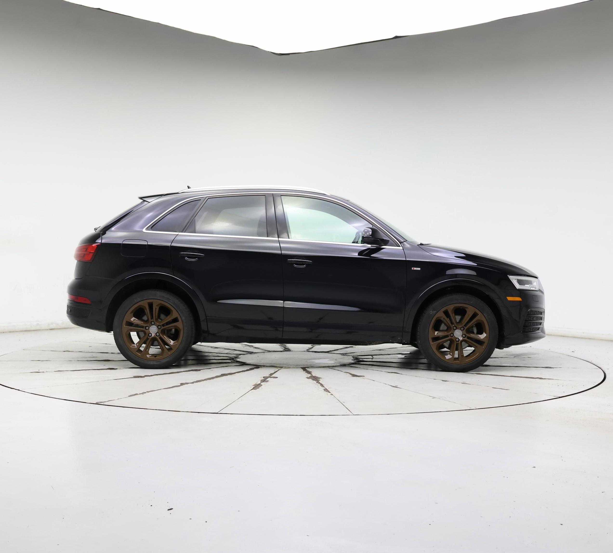 Thumbnail: 2016 Audi Q3 - 7