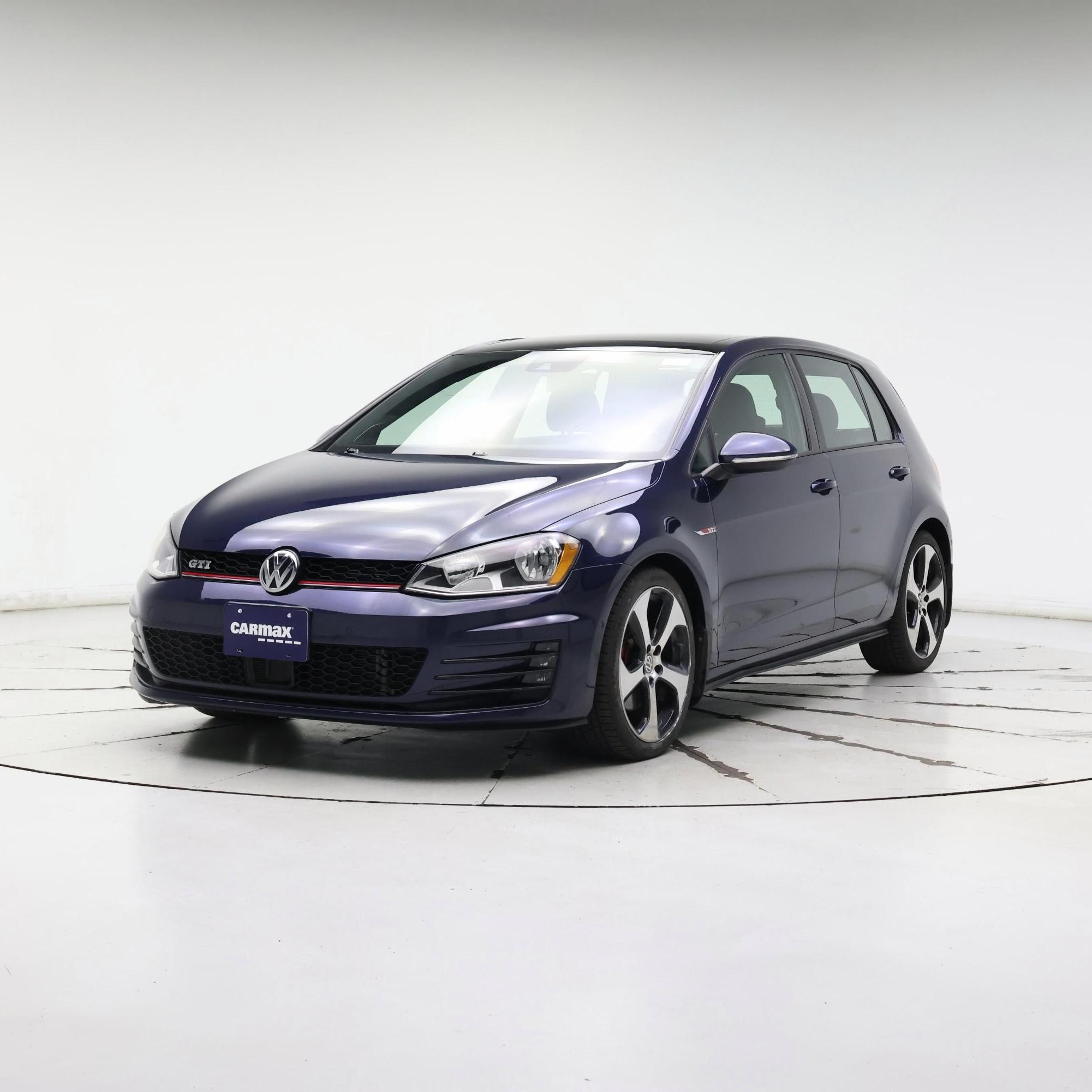 Thumbnail: 2016 Volkswagen Golf - 4