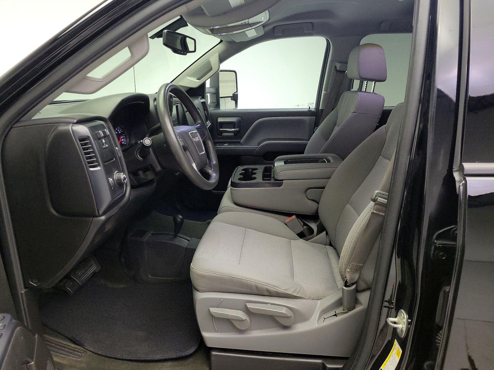 Thumbnail: 2016 GMC Sierra 2500 - 11