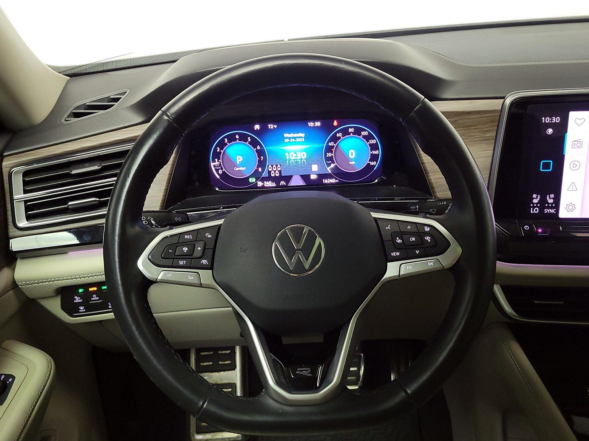 Thumbnail: 2024 Volkswagen Atlas - 10