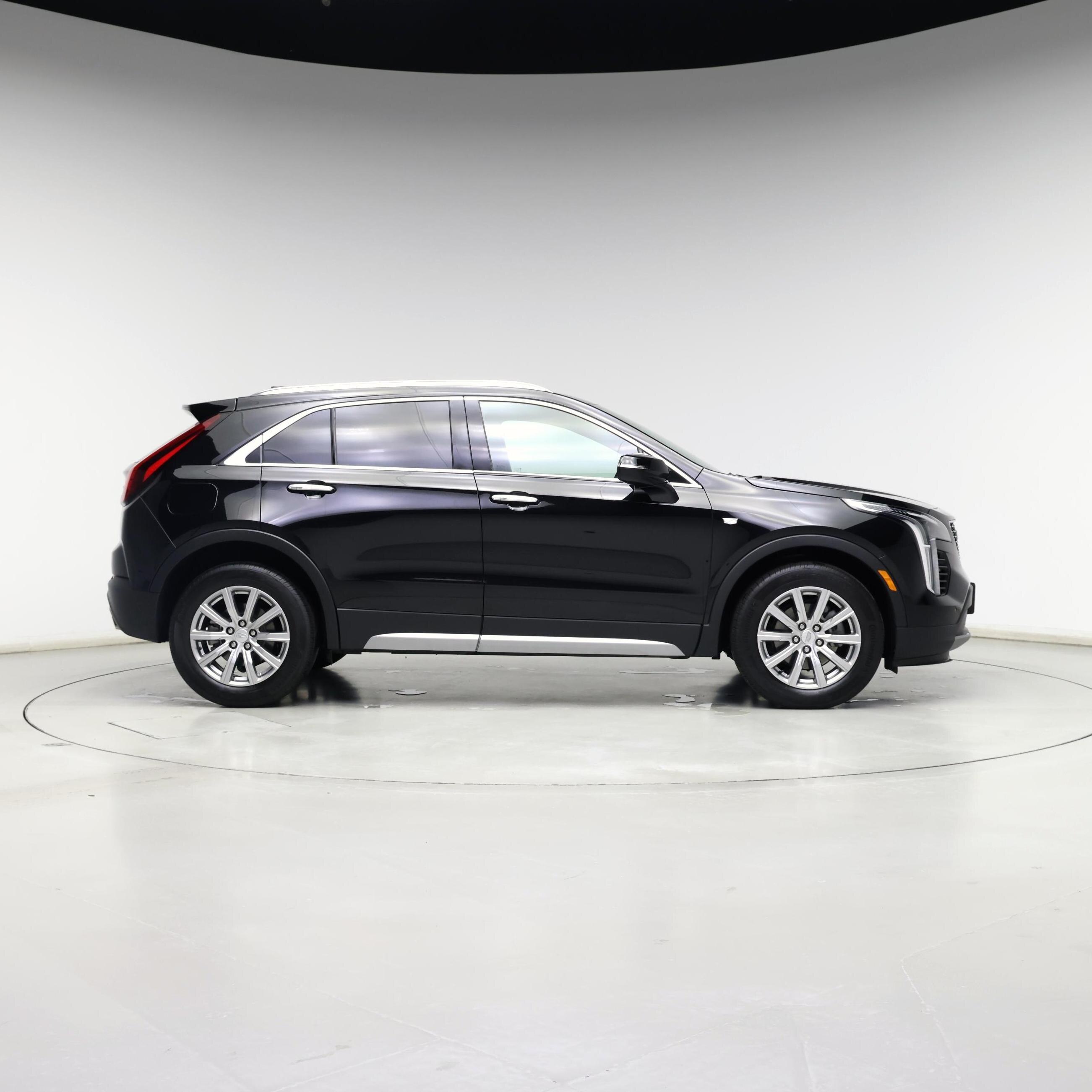 Thumbnail: 2023 Cadillac XT4 - 7