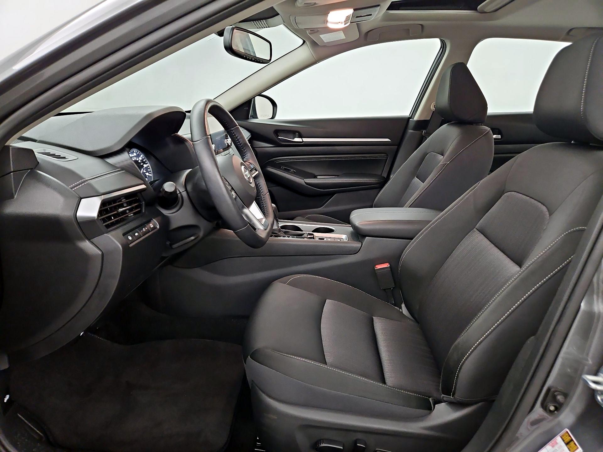Thumbnail: 2019 Nissan Altima - 11