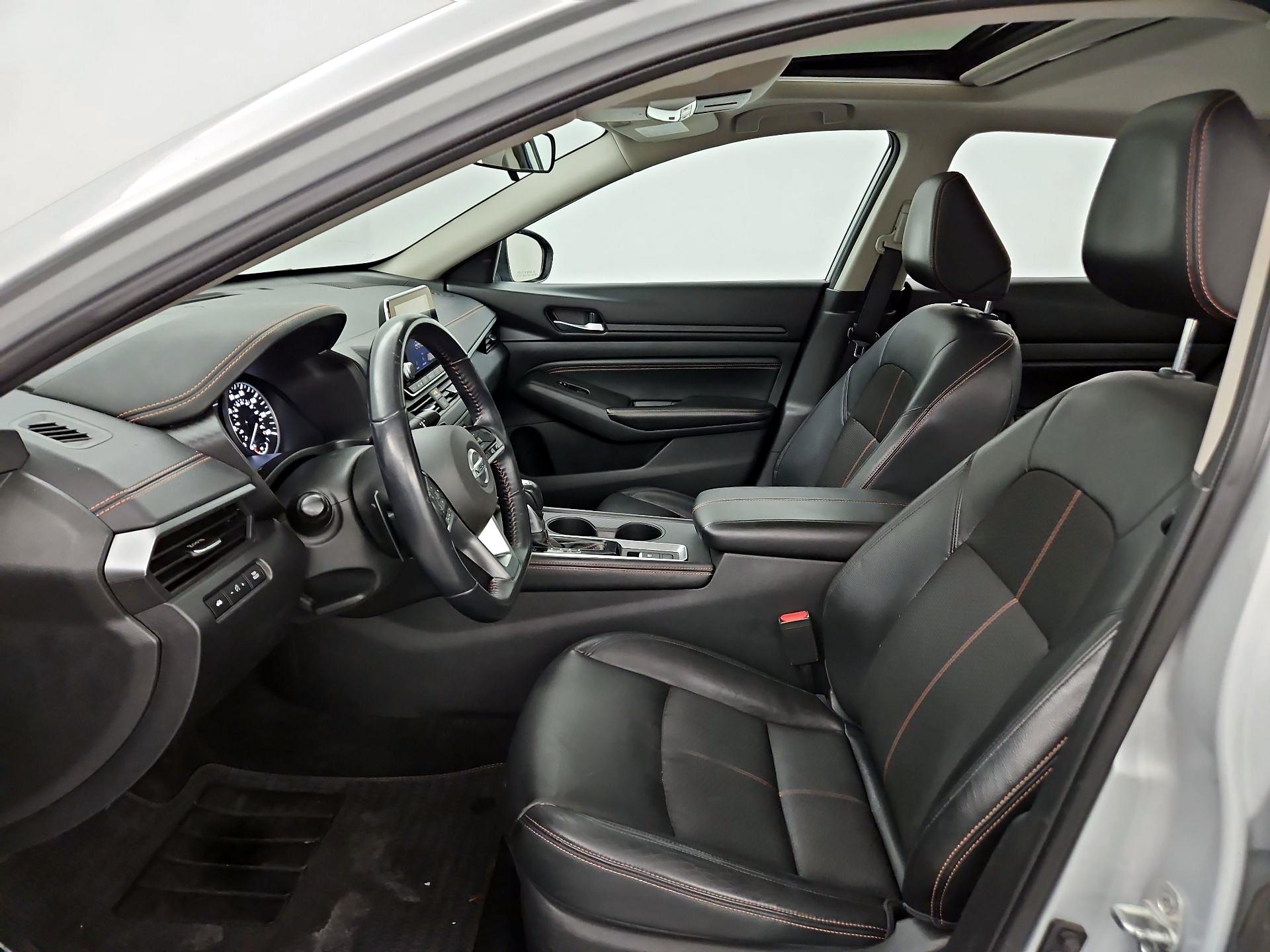 Thumbnail: 2019 Nissan Altima - 11