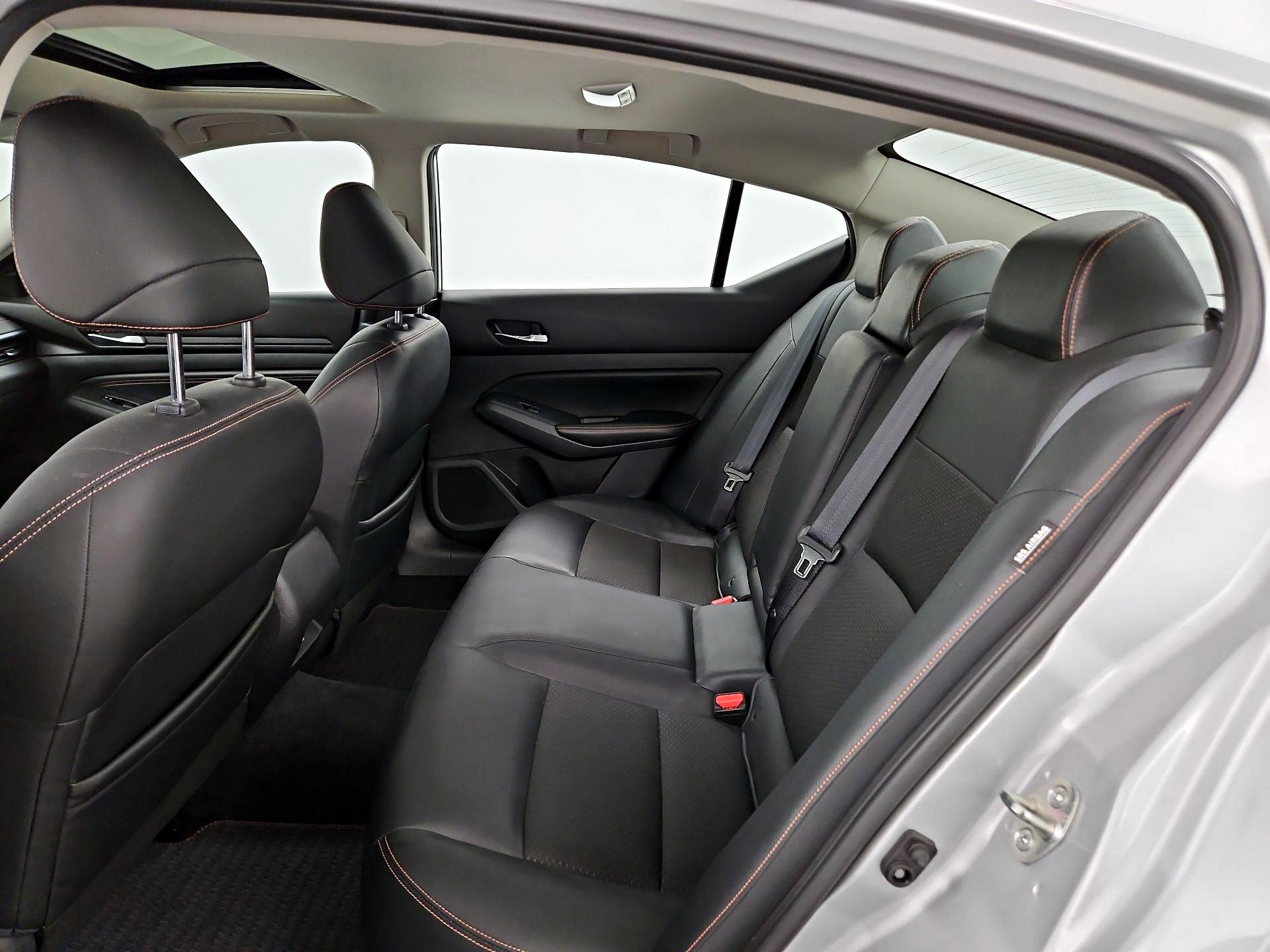 Thumbnail: 2019 Nissan Altima - 20