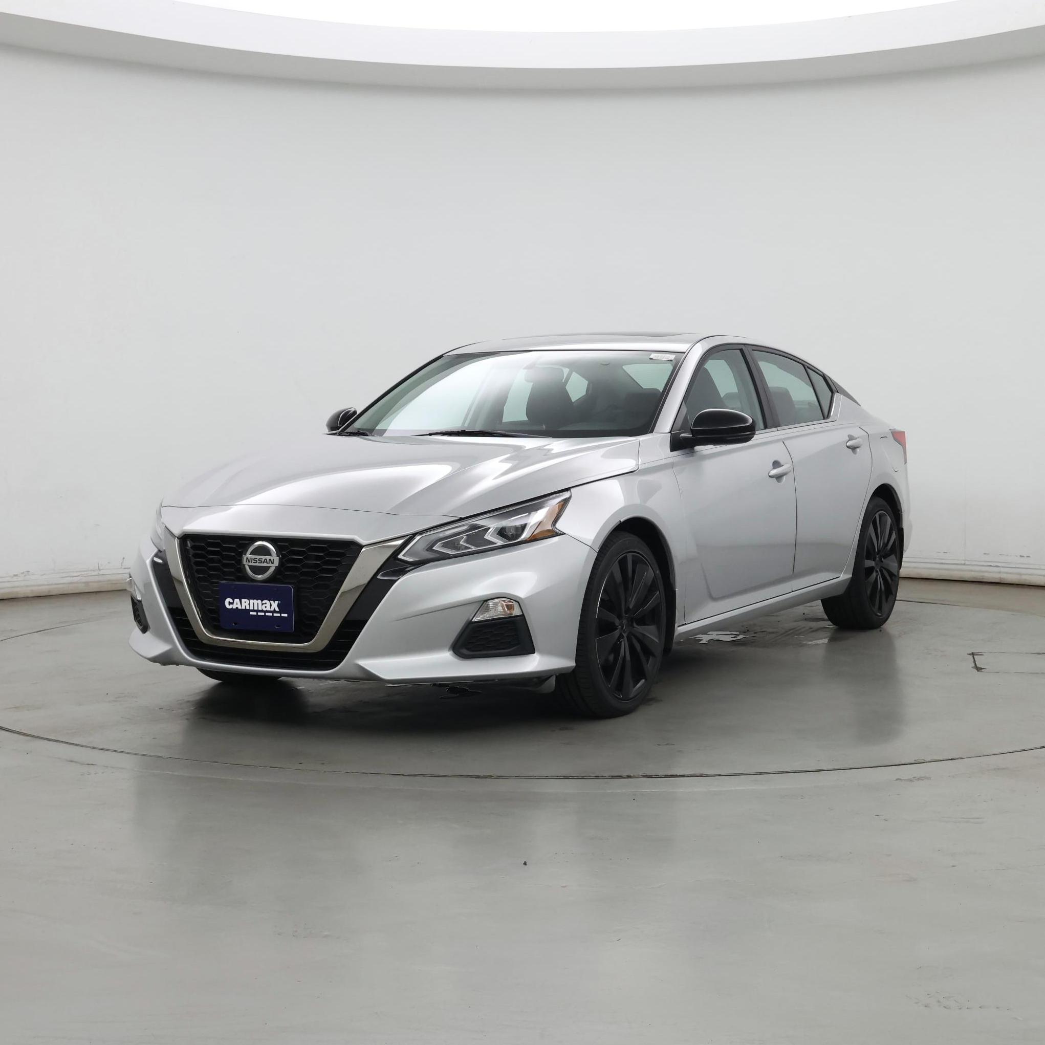Thumbnail: 2019 Nissan Altima - 4