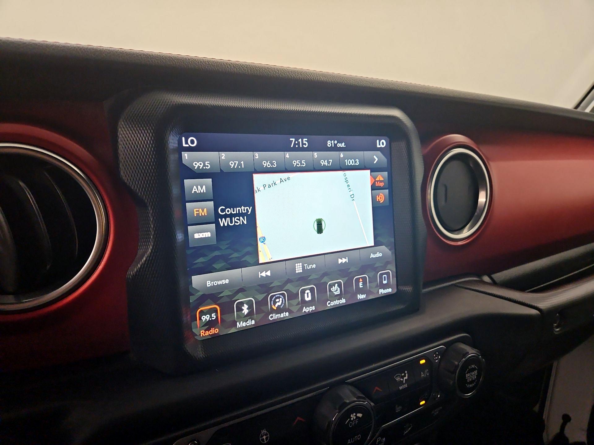 Thumbnail: 2019 Jeep Wrangler - 16