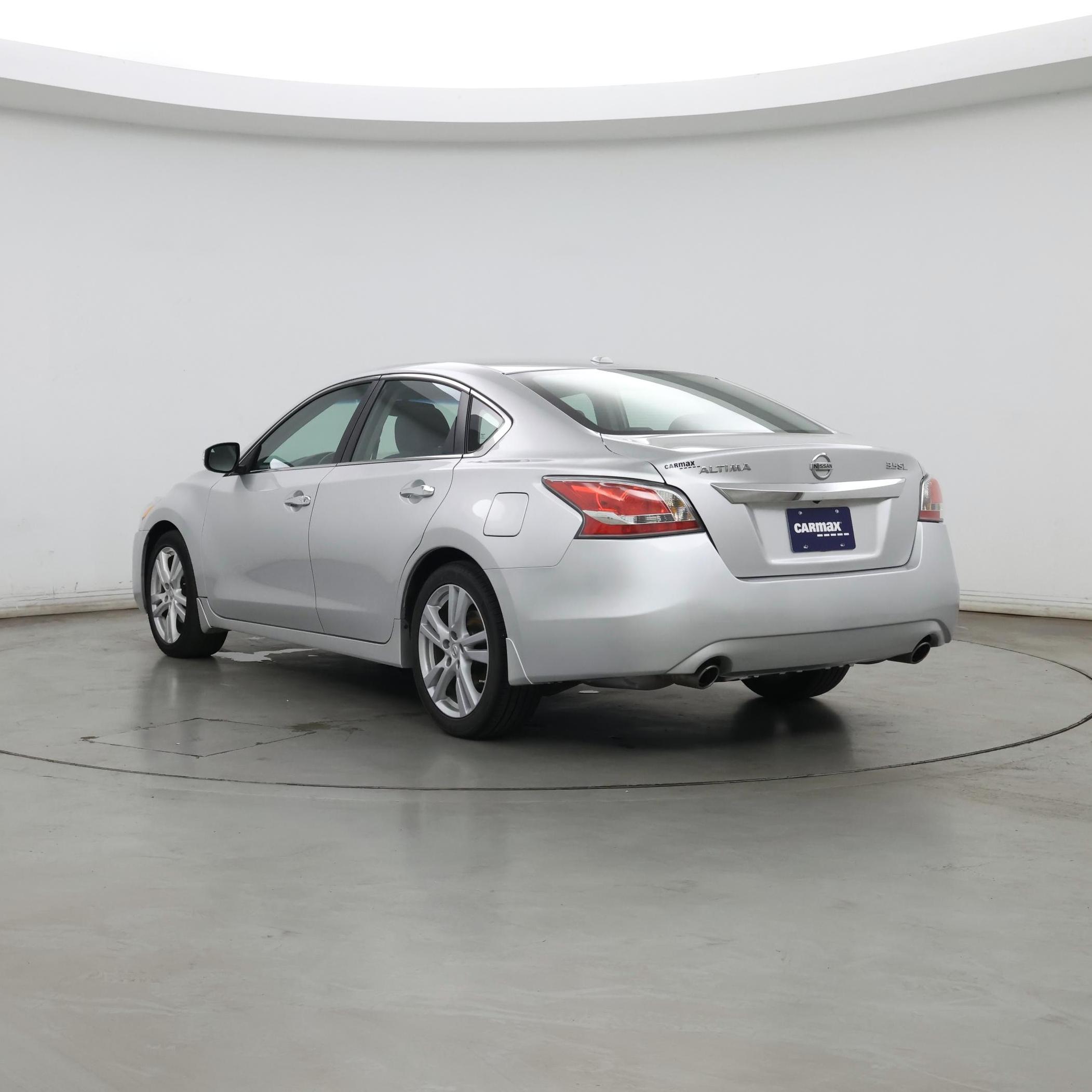 Thumbnail: 2014 Nissan Altima - 2