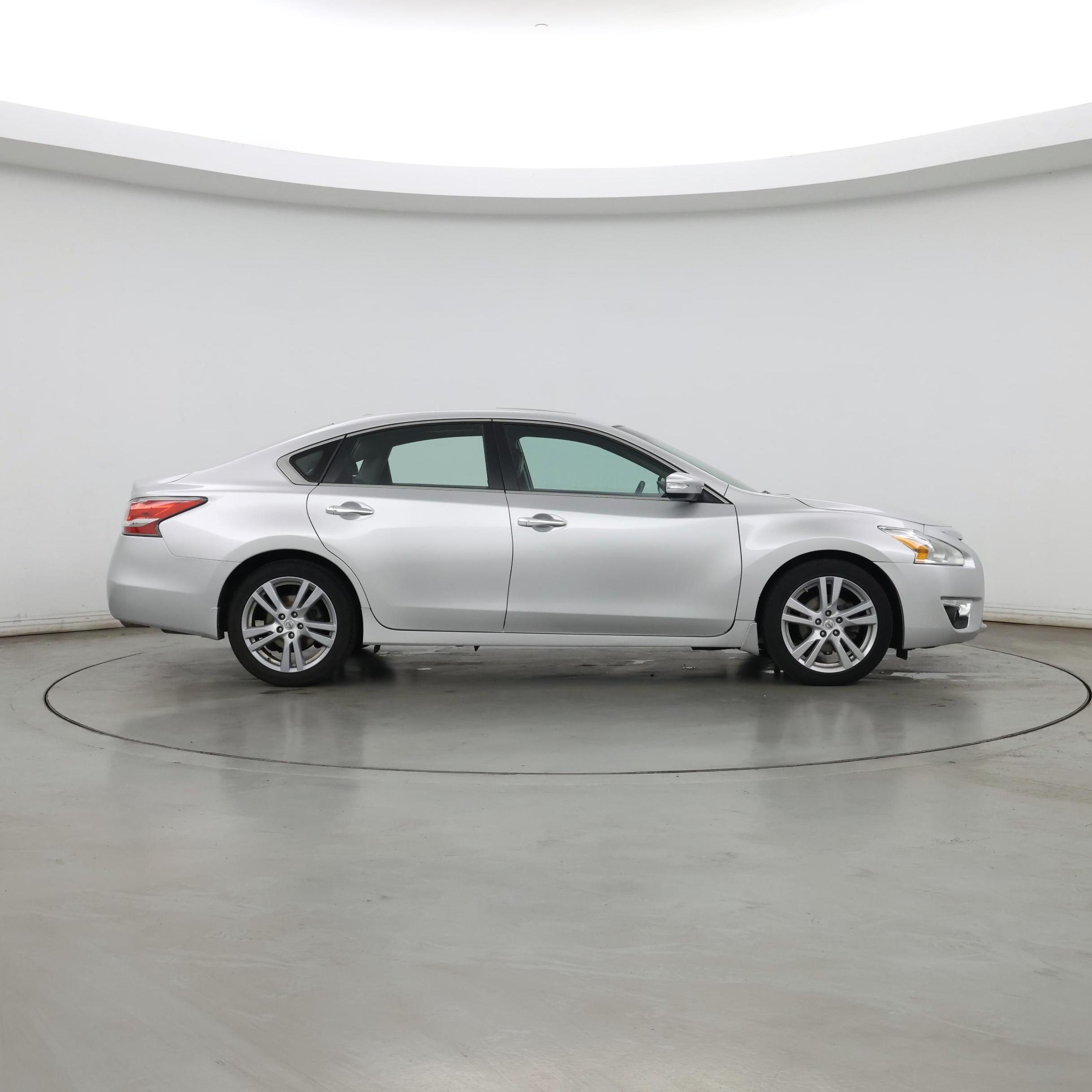 Thumbnail: 2014 Nissan Altima - 7