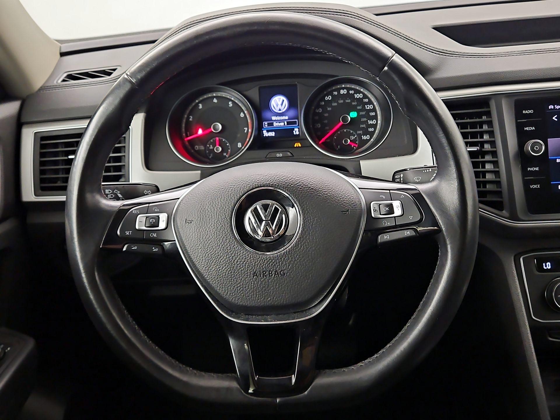 Thumbnail: 2018 Volkswagen Atlas - 10
