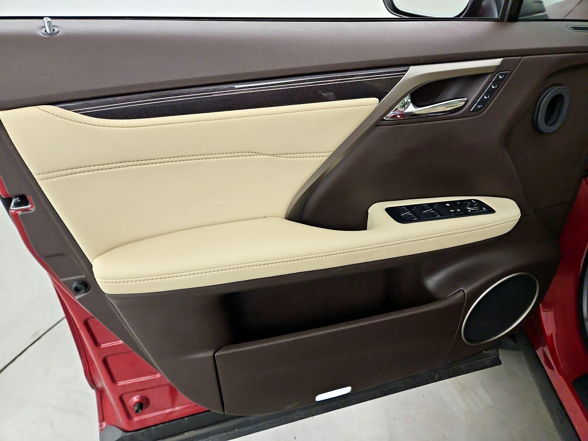 Thumbnail: 2016 Lexus RX - 12