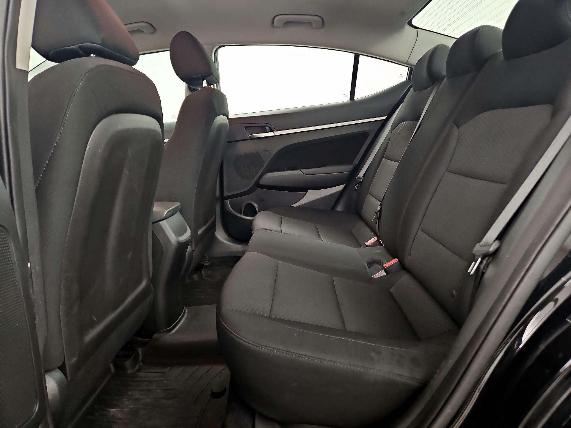 Thumbnail: 2019 Hyundai Elantra - 19