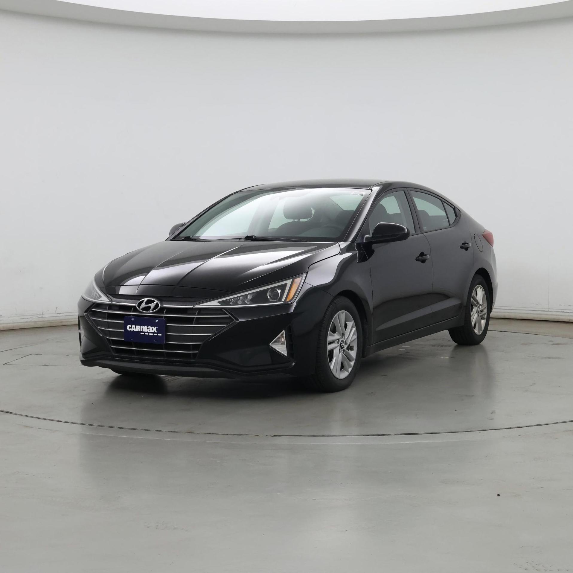 Thumbnail: 2019 Hyundai Elantra - 4