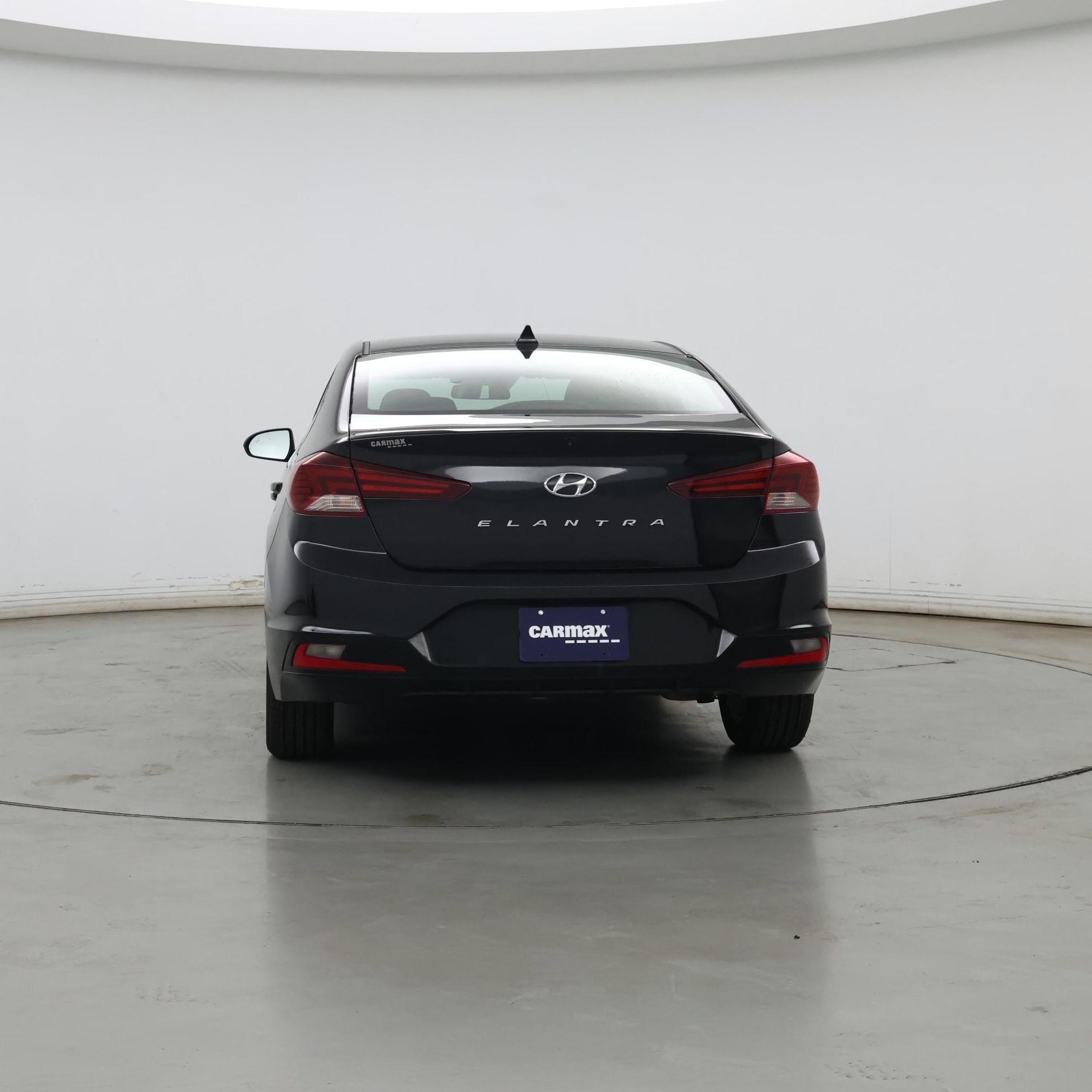 Thumbnail: 2019 Hyundai Elantra - 6