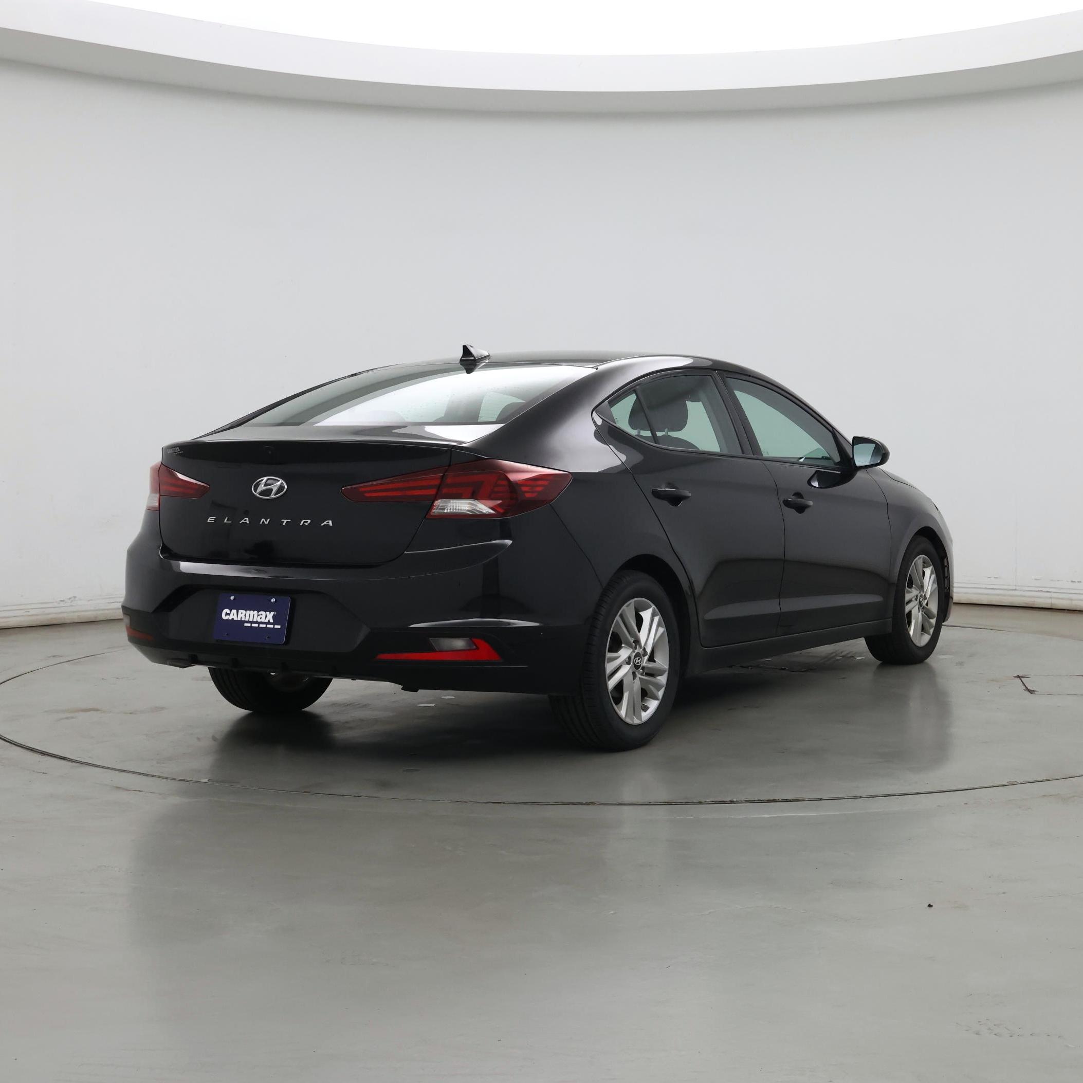 Thumbnail: 2019 Hyundai Elantra - 8