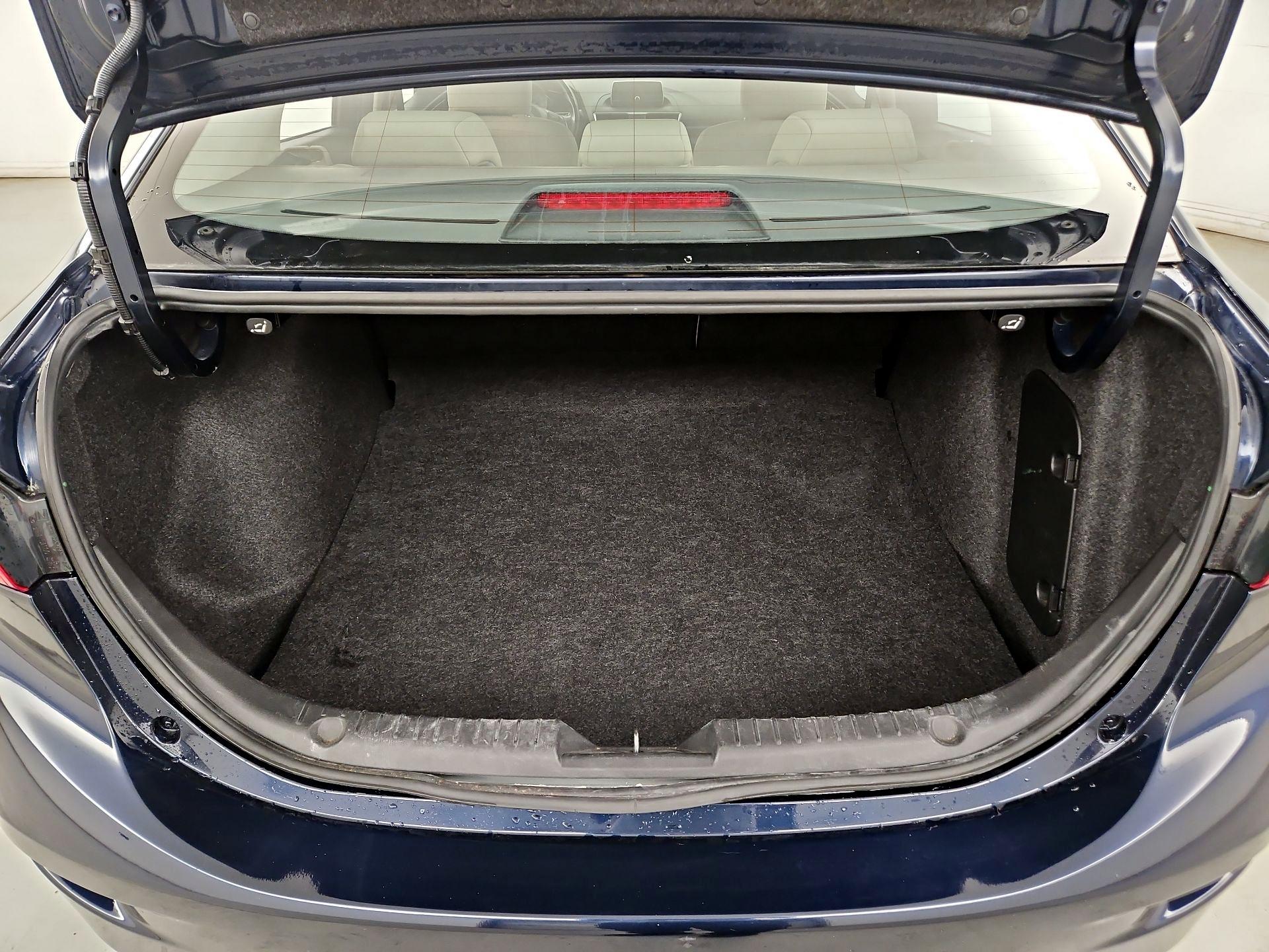 Thumbnail: 2014 Mazda Mazda3 - 19